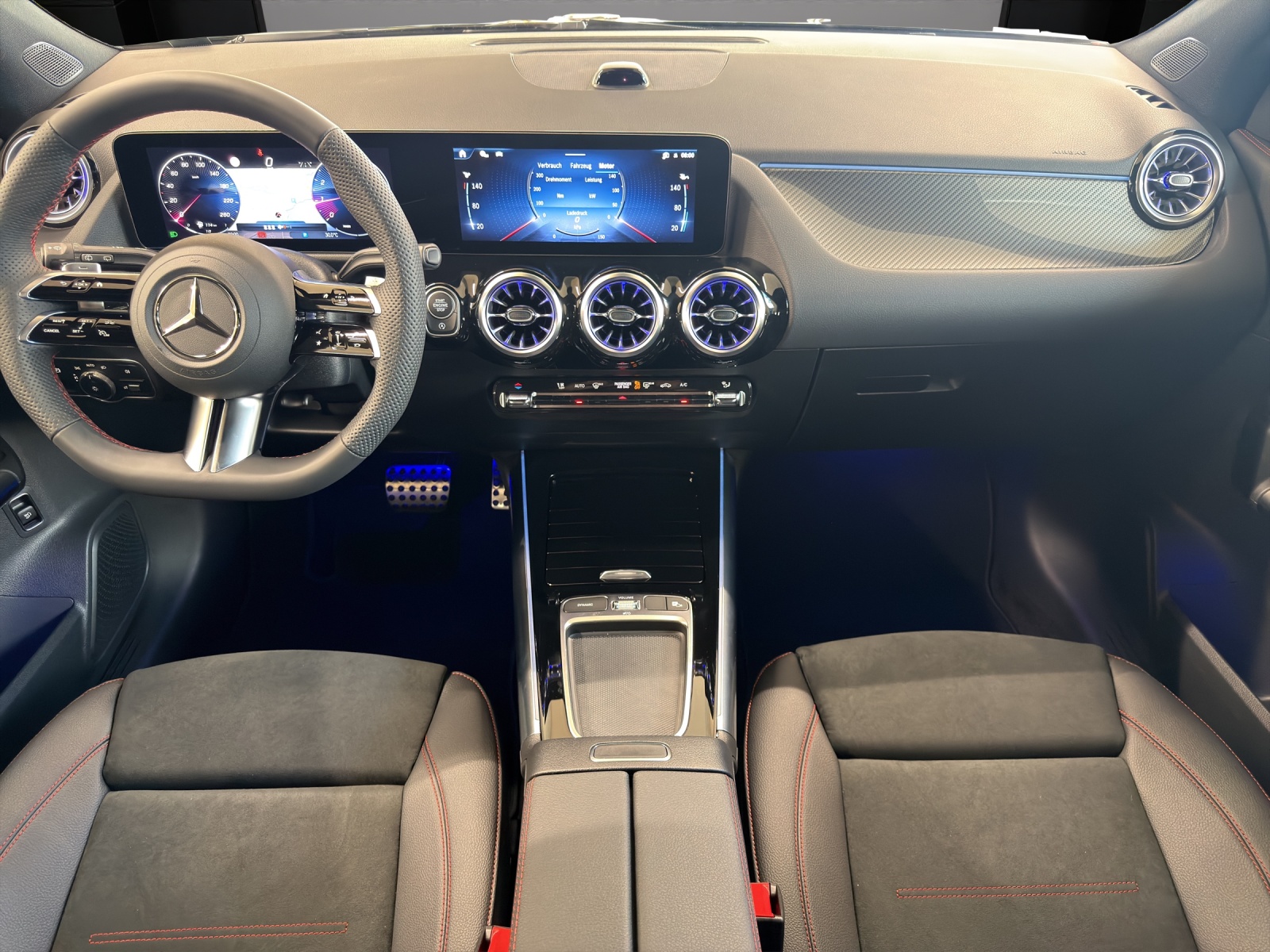MERCEDES-BENZ GLA 220 4Matic 8G-DCT-image-9