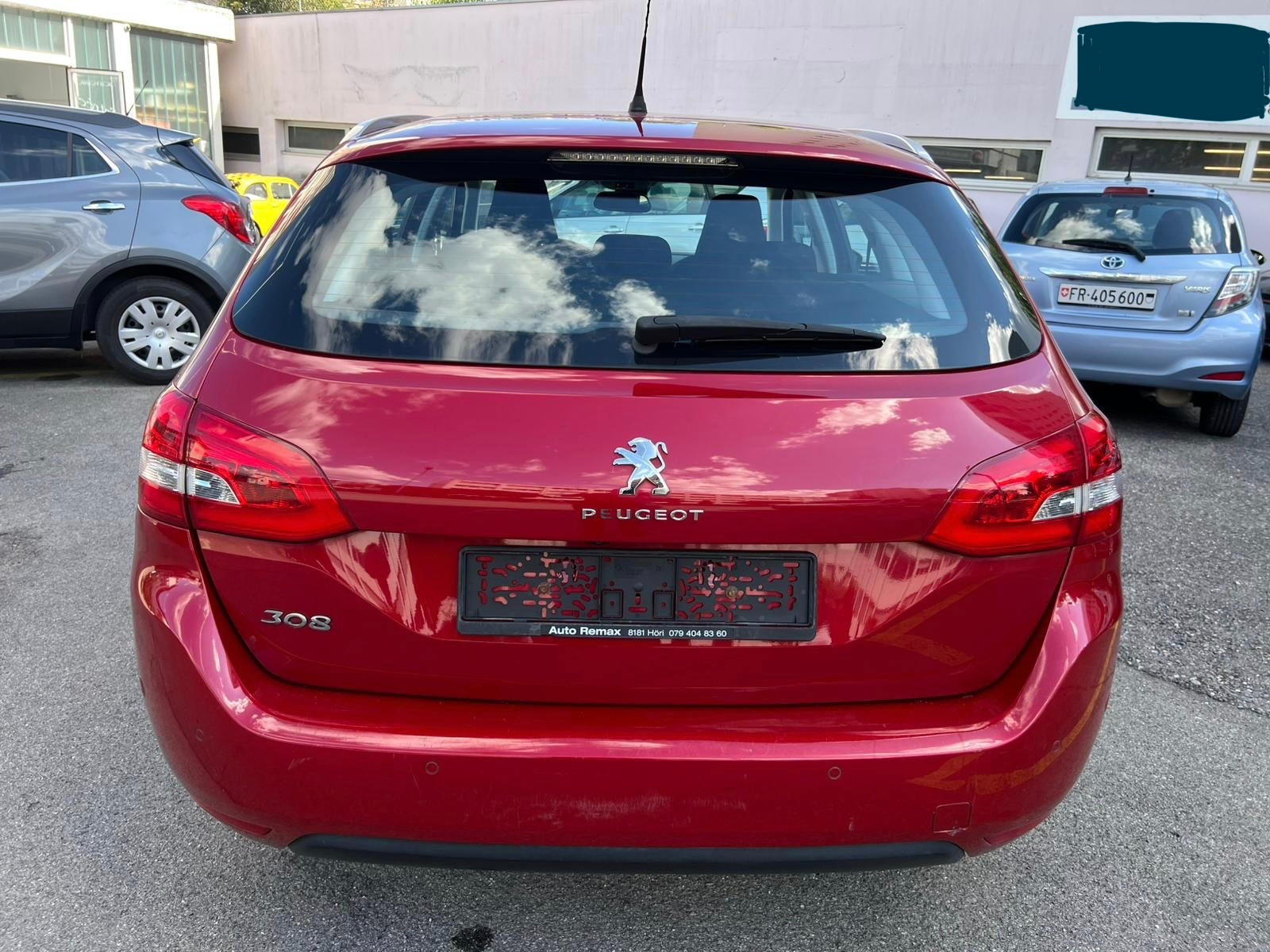 PEUGEOT 308 SW 1.2 THP Active-image-9