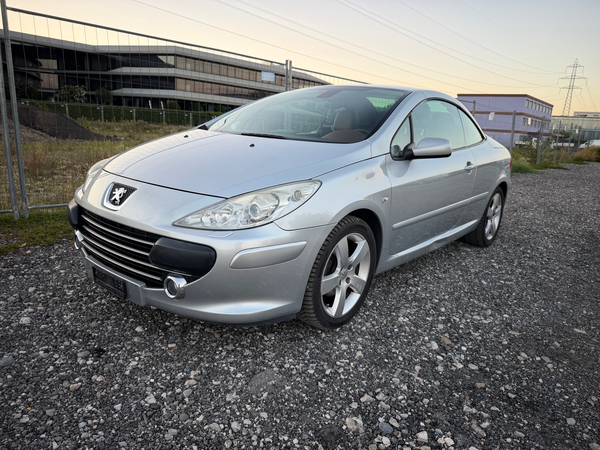 PEUGEOT 307 CC 2.0 16V Dynamic