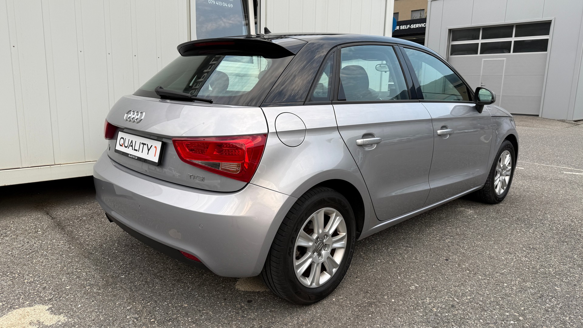 AUDI A1 Sportback 1.2 TFSI Attraction-showroom-element-3
