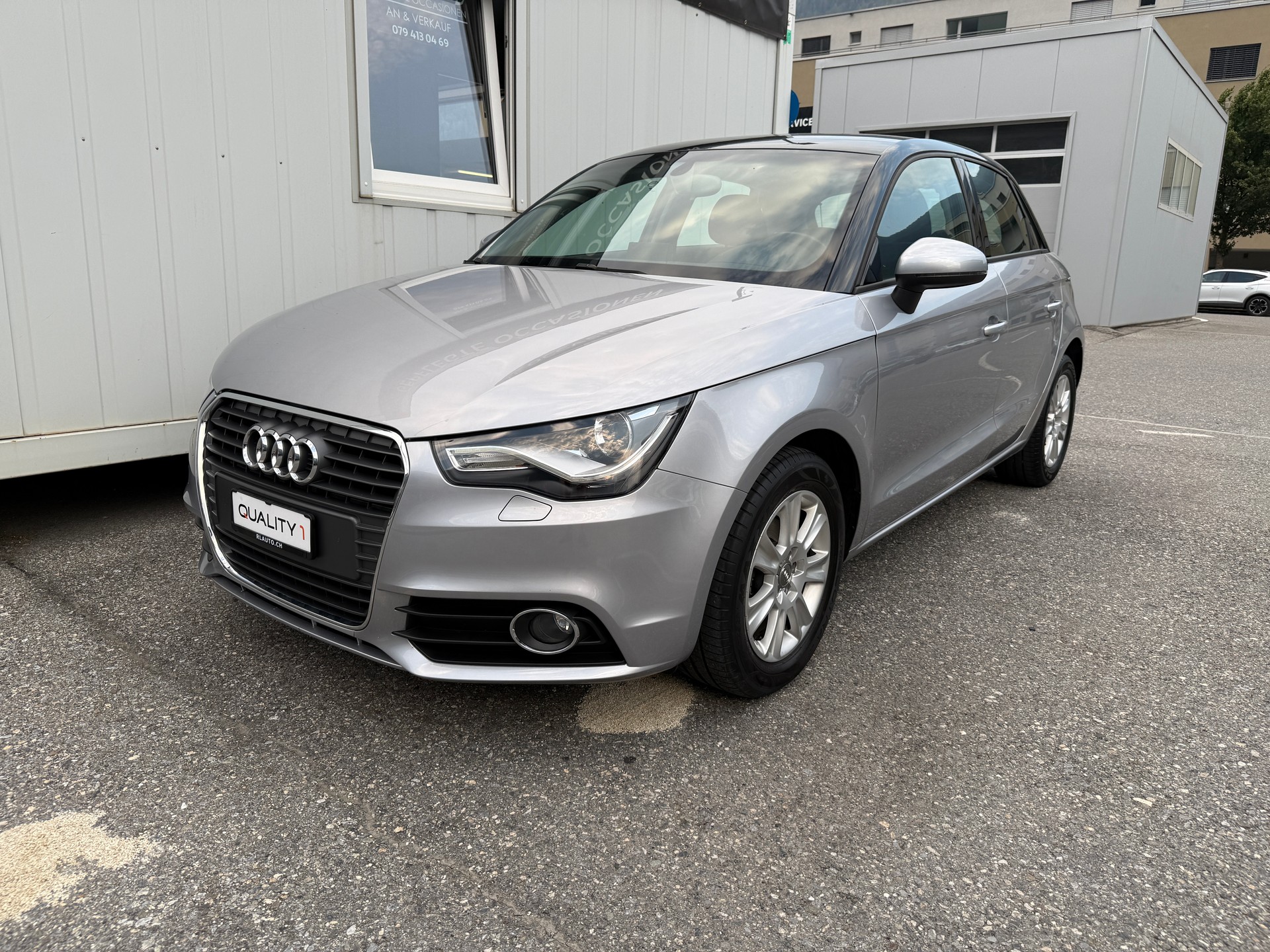 AUDI A1 Sportback 1.2 TFSI Attraction-image-8