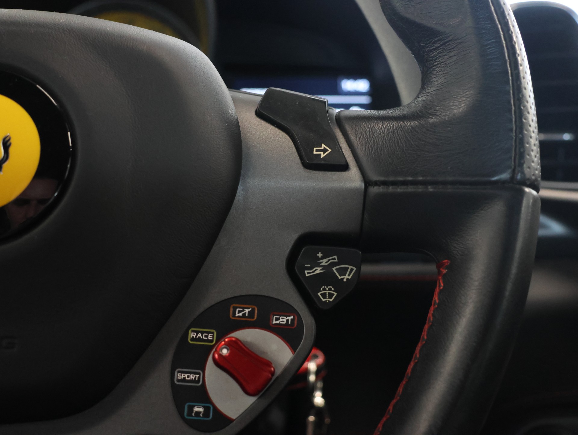 FERRARI 458 Italia 4.5 V8-image-30