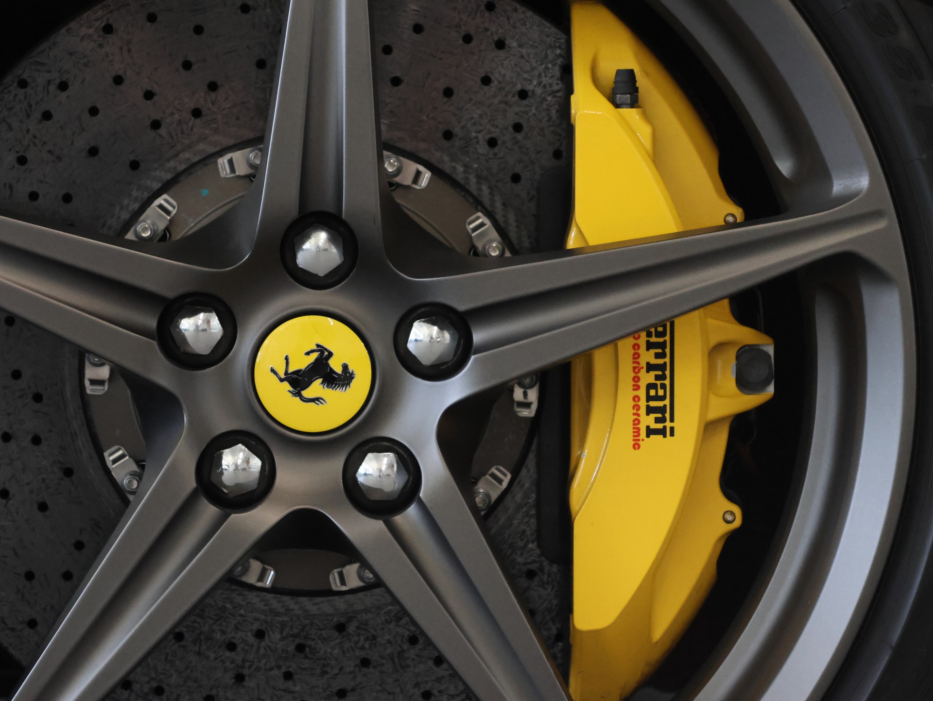 FERRARI 458 Italia 4.5 V8-image-14