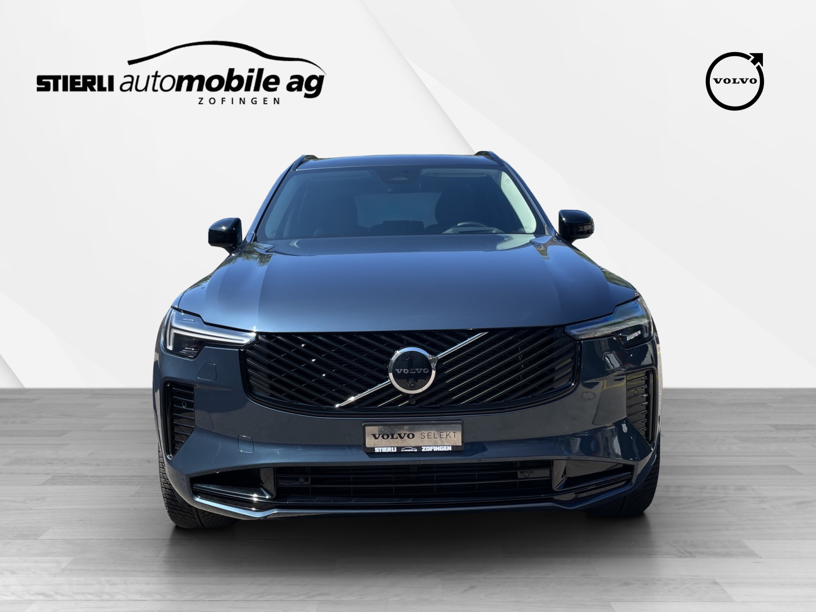 VOLVO XC90 2.0 T8 TE Plus Dark eAWD-showroom-element-1