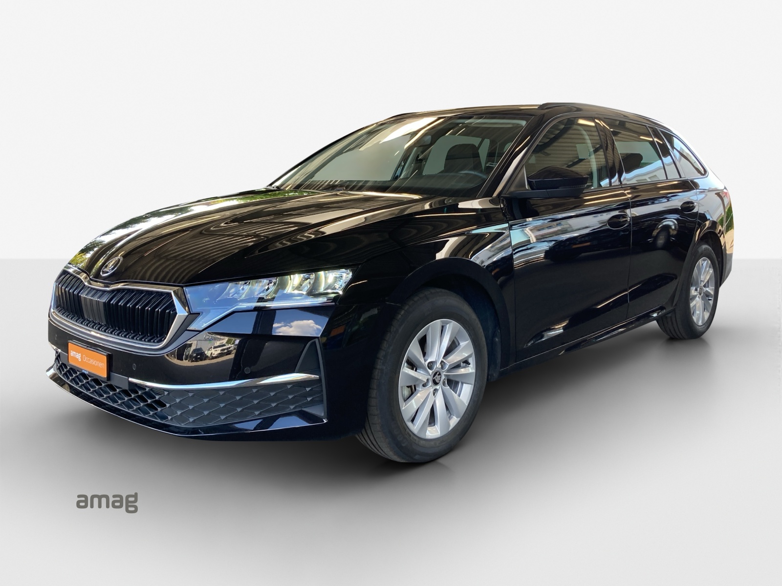 SKODA Octavia Combi 2.0 TDI DSG Selection