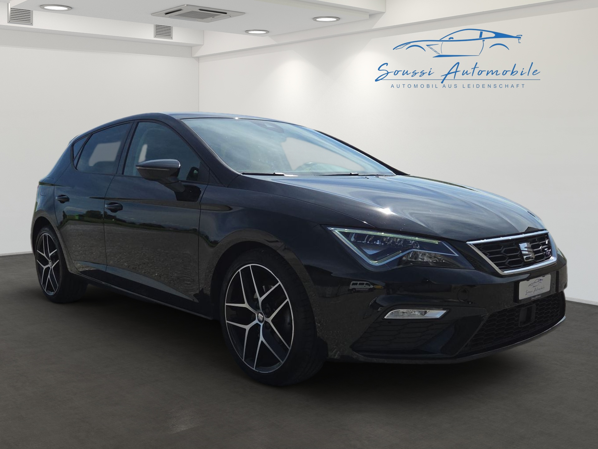 SEAT Leon 1.4 TSI FR Line-showroom-element-1