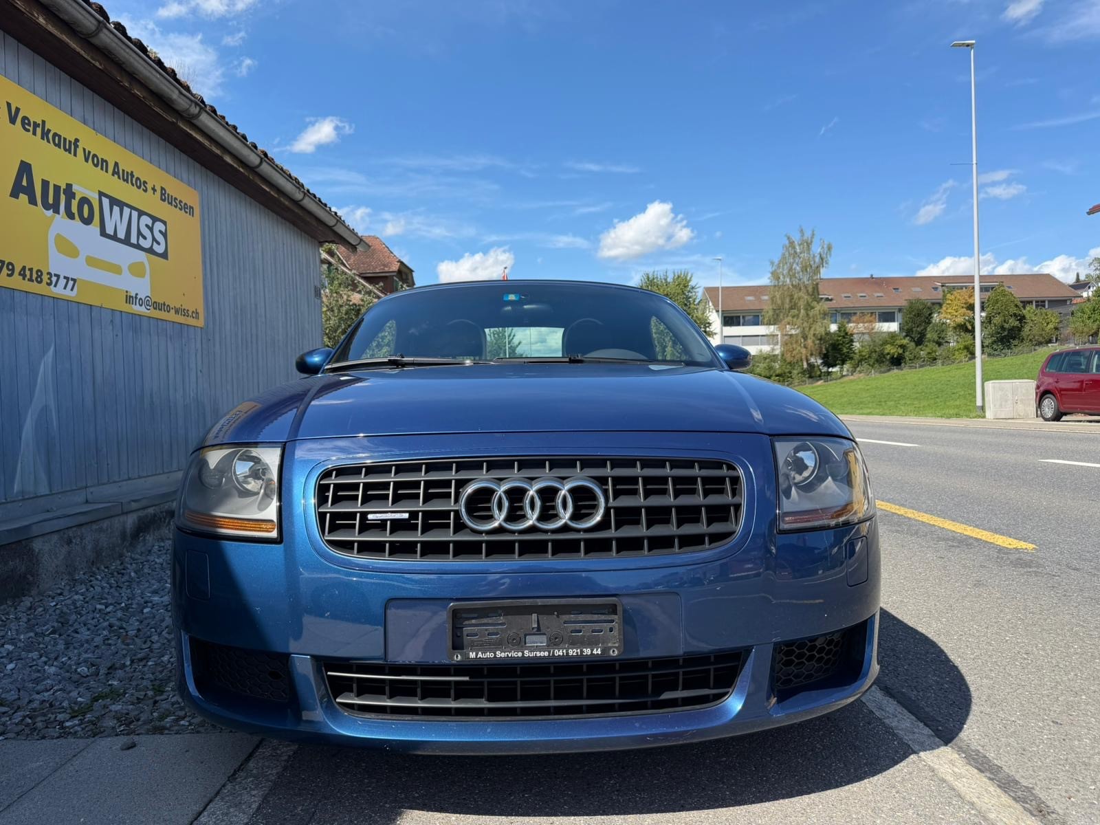 AUDI TT Roadster 3.2 quattro-showroom-element-3