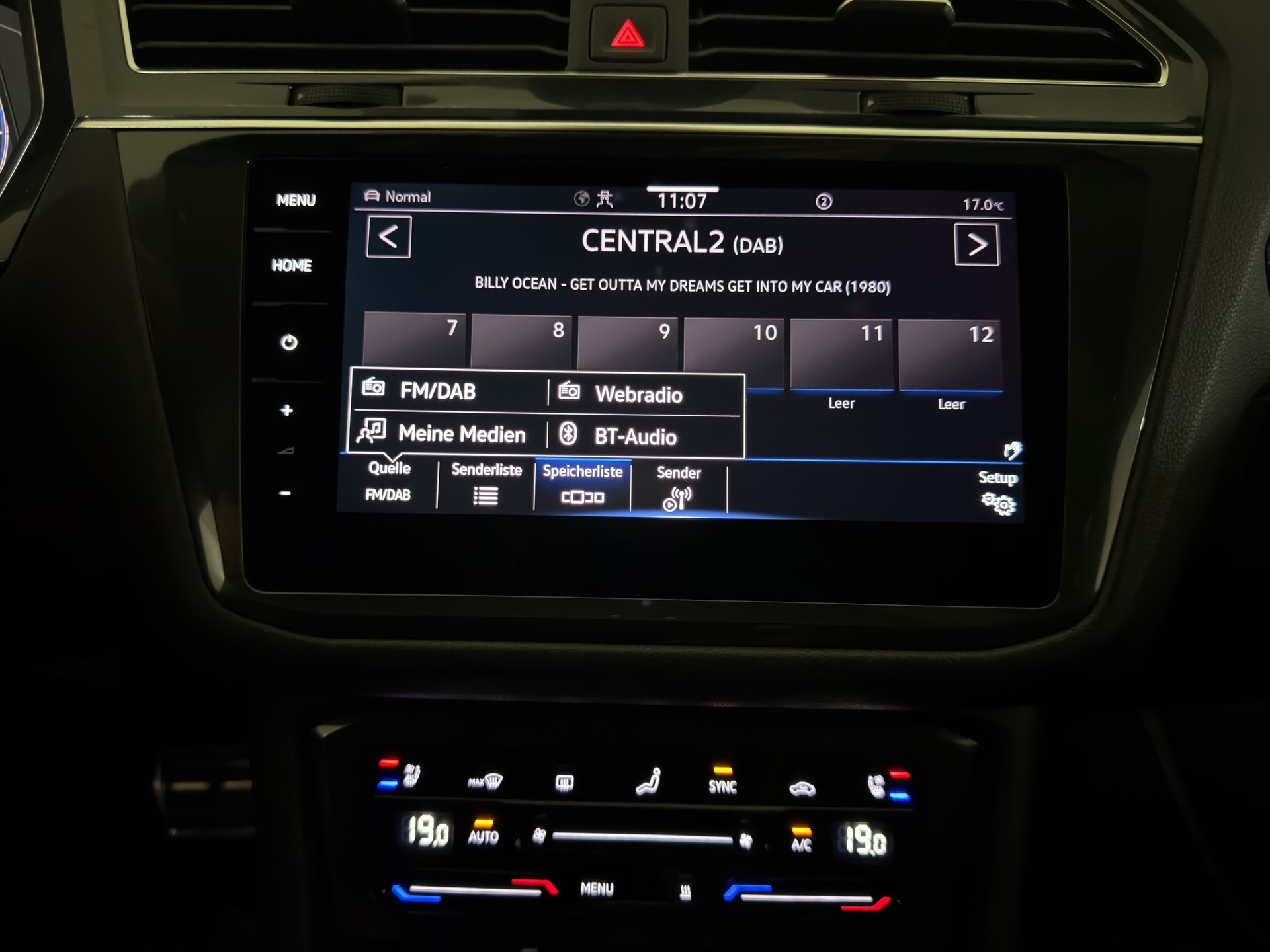 VW Tiguan Allspace 2.0TSI R-Line 4Motion DSG-image-21