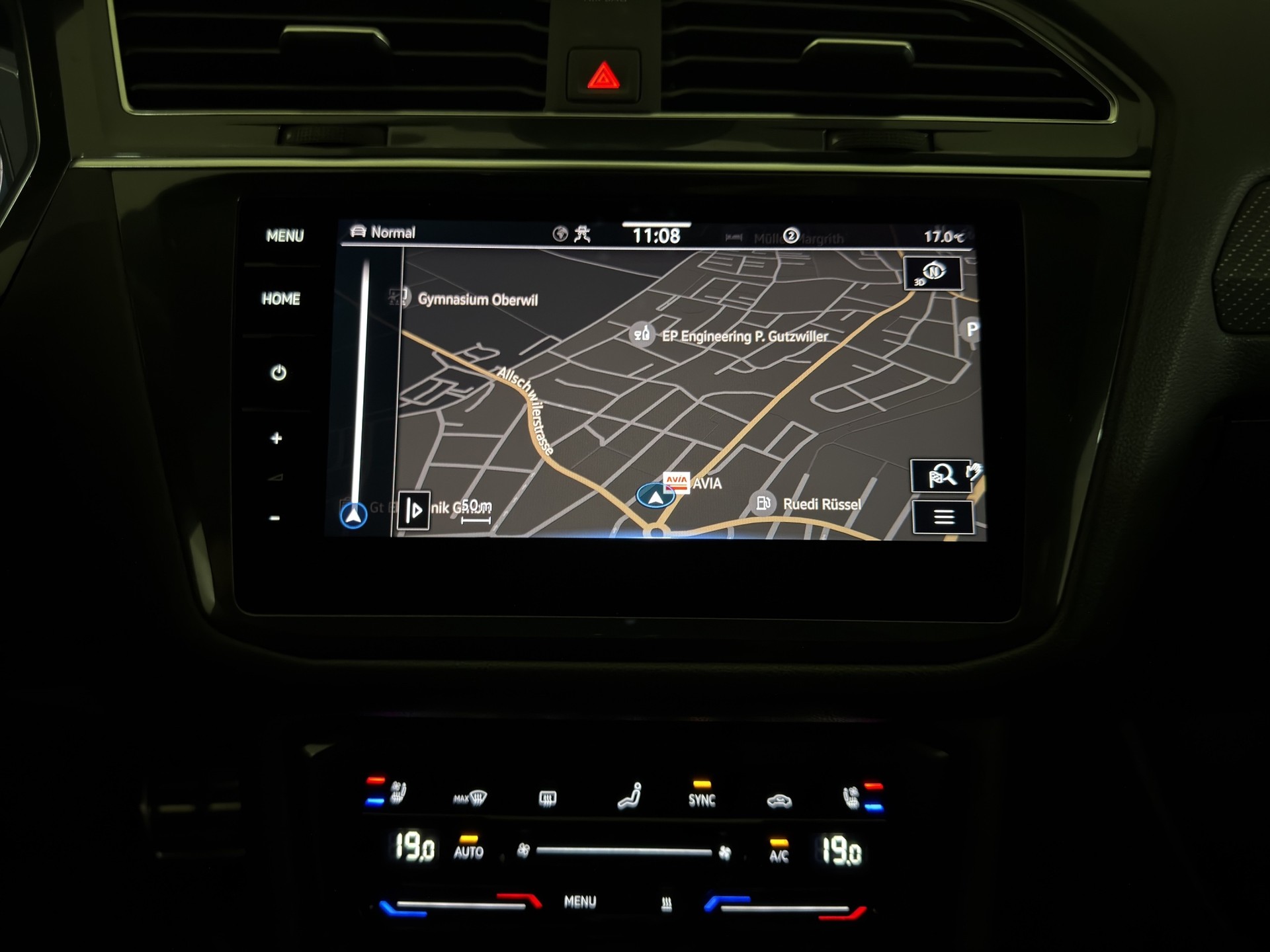 VW Tiguan Allspace 2.0TSI R-Line 4Motion DSG-image-25