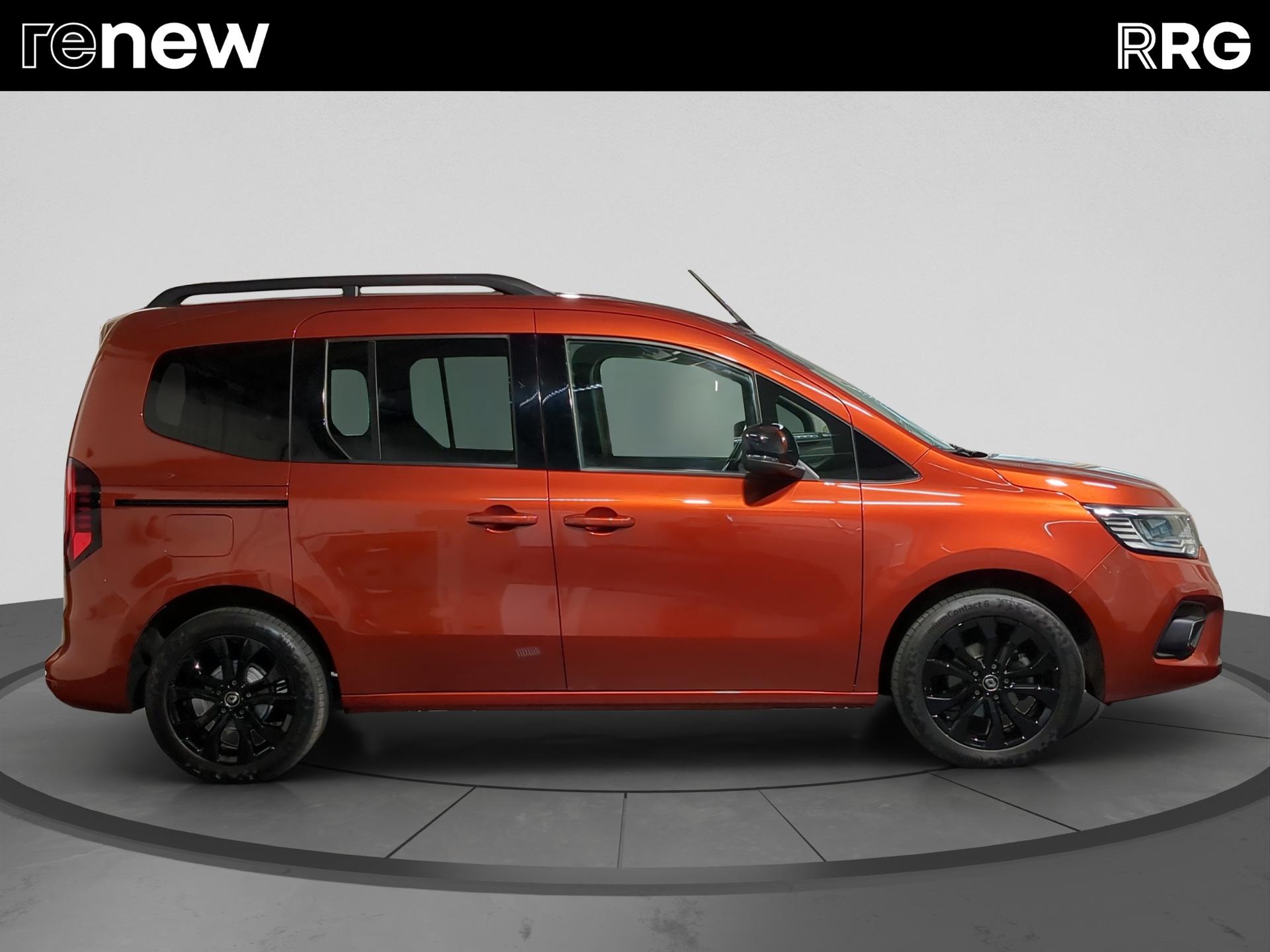 RENAULT Kangoo 1.3 TCe 130 PF Intens EDC-showroom-element-1