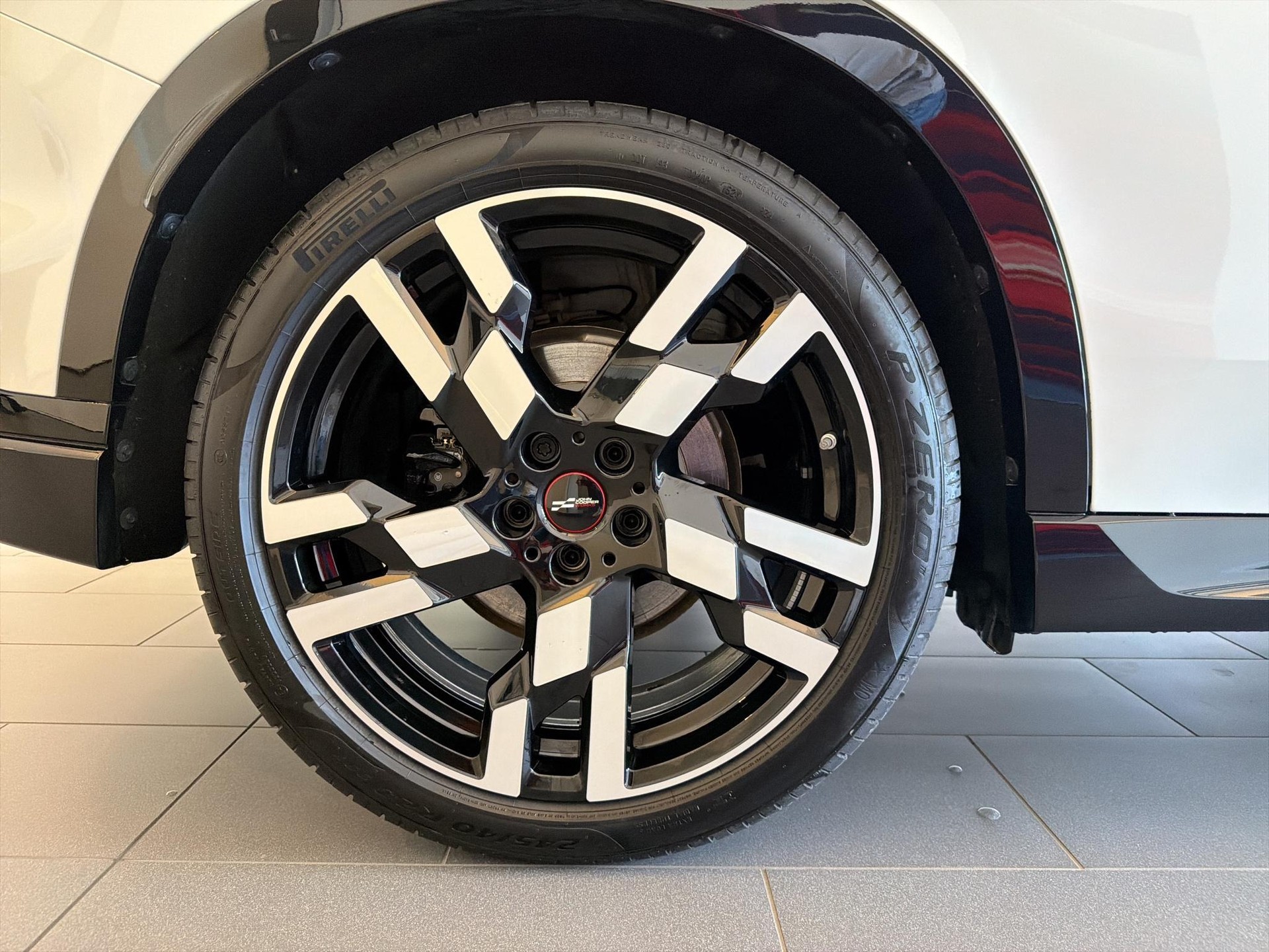 MINI Countryman SE ALL4-image-7
