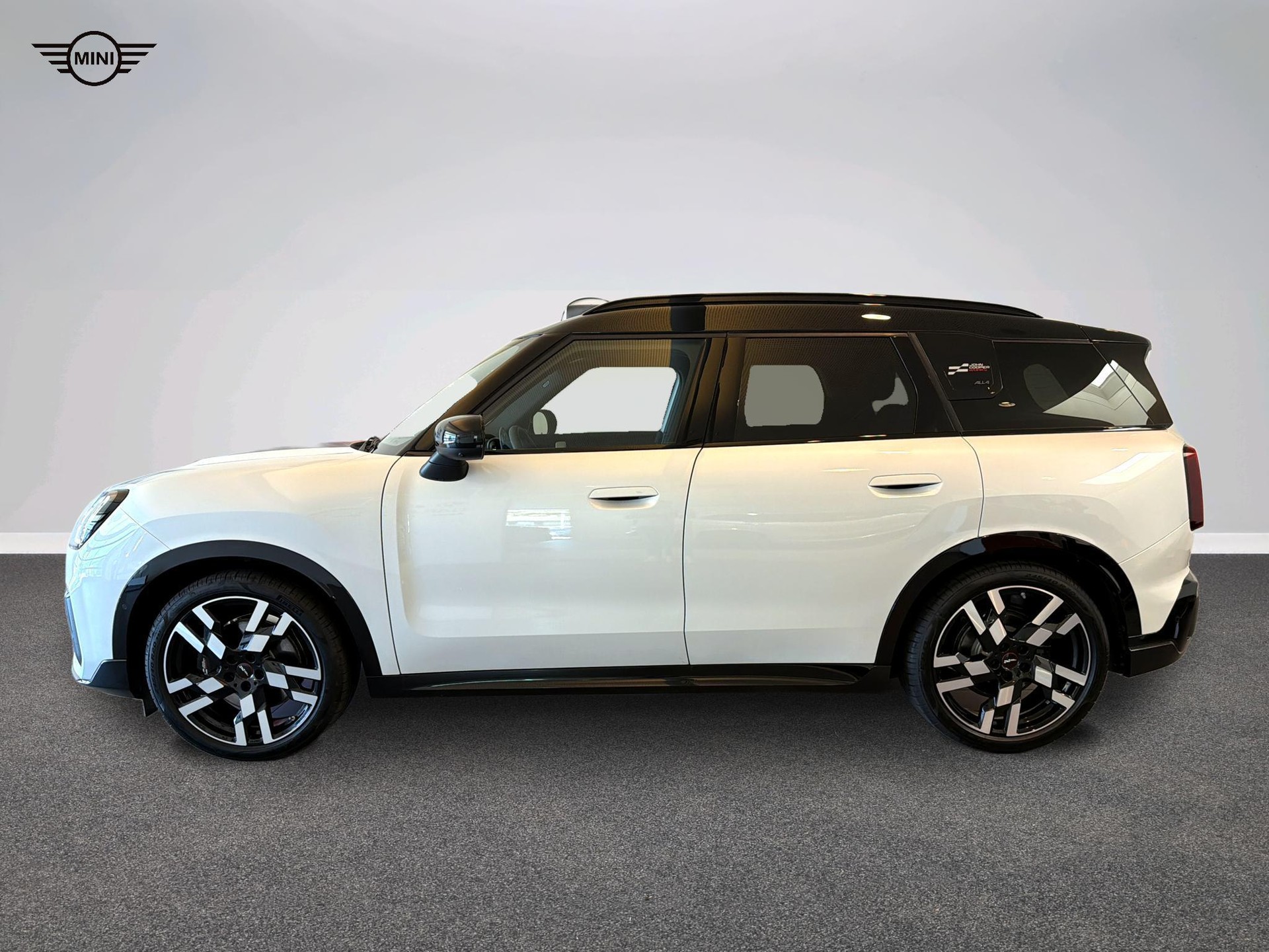 MINI Countryman SE ALL4-showroom-element-2