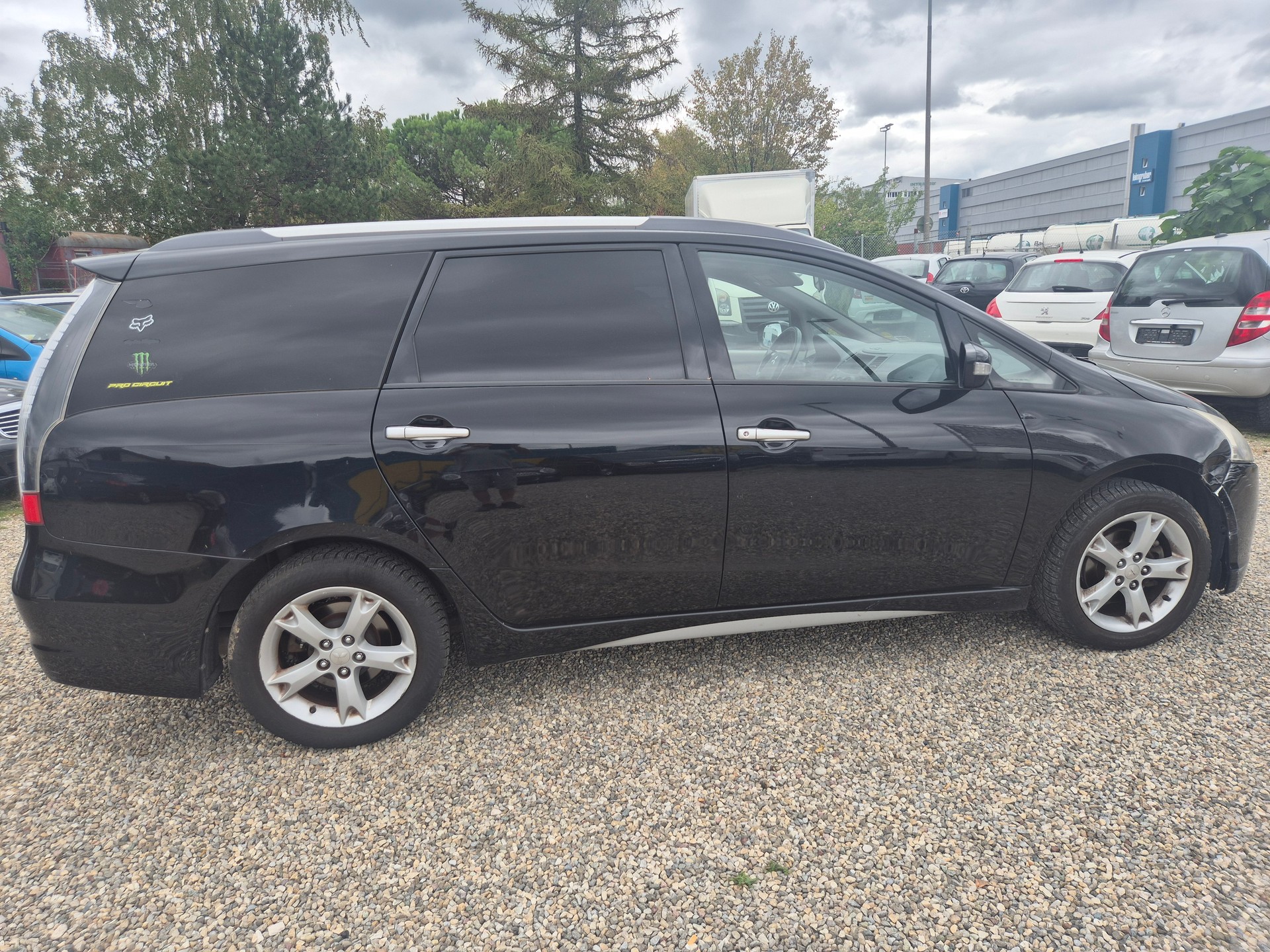 MITSUBISHI Grandis 2.4 16V Motion Automatic-image-7