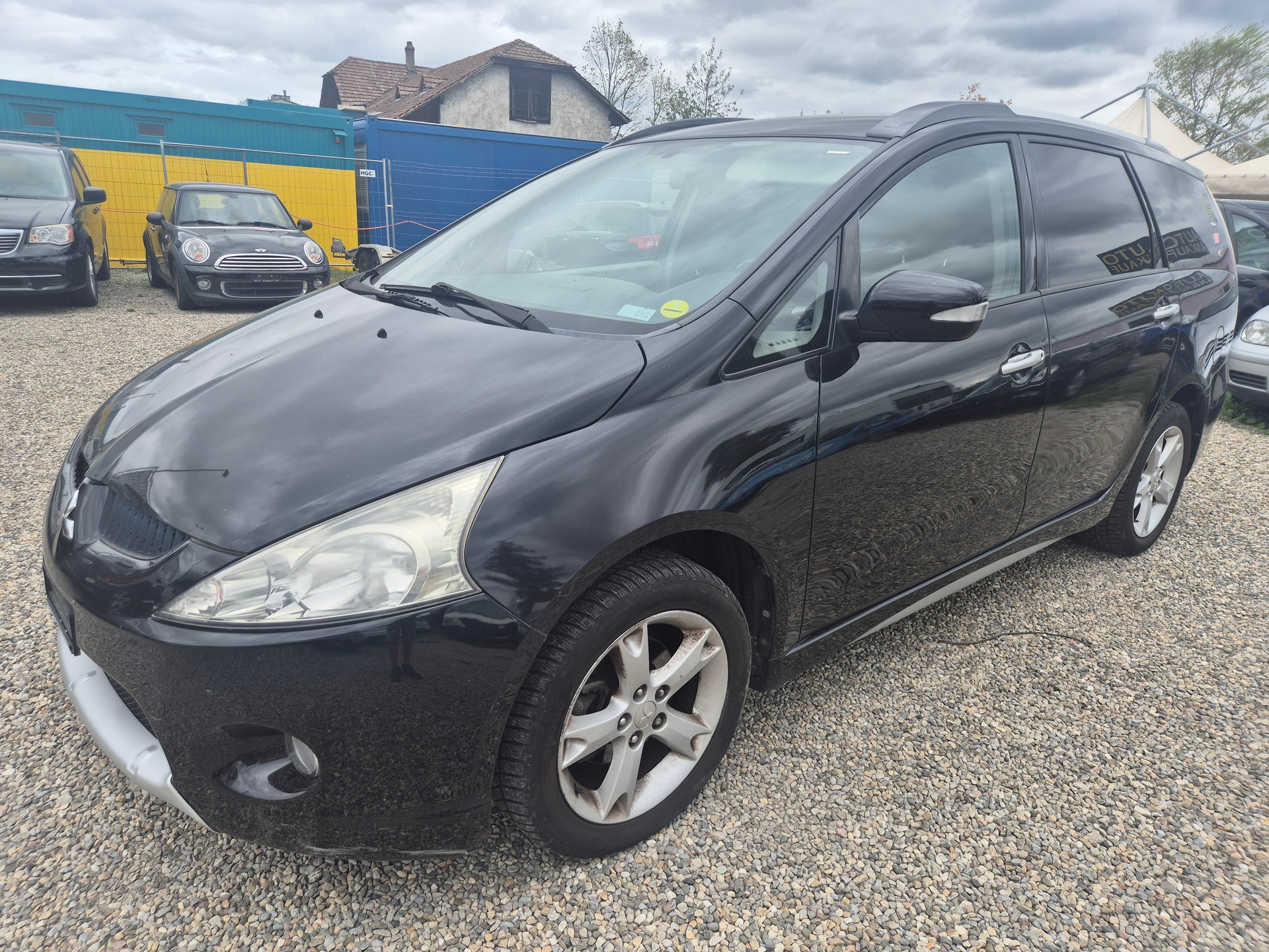 MITSUBISHI Grandis 2.4 16V Motion Automatic