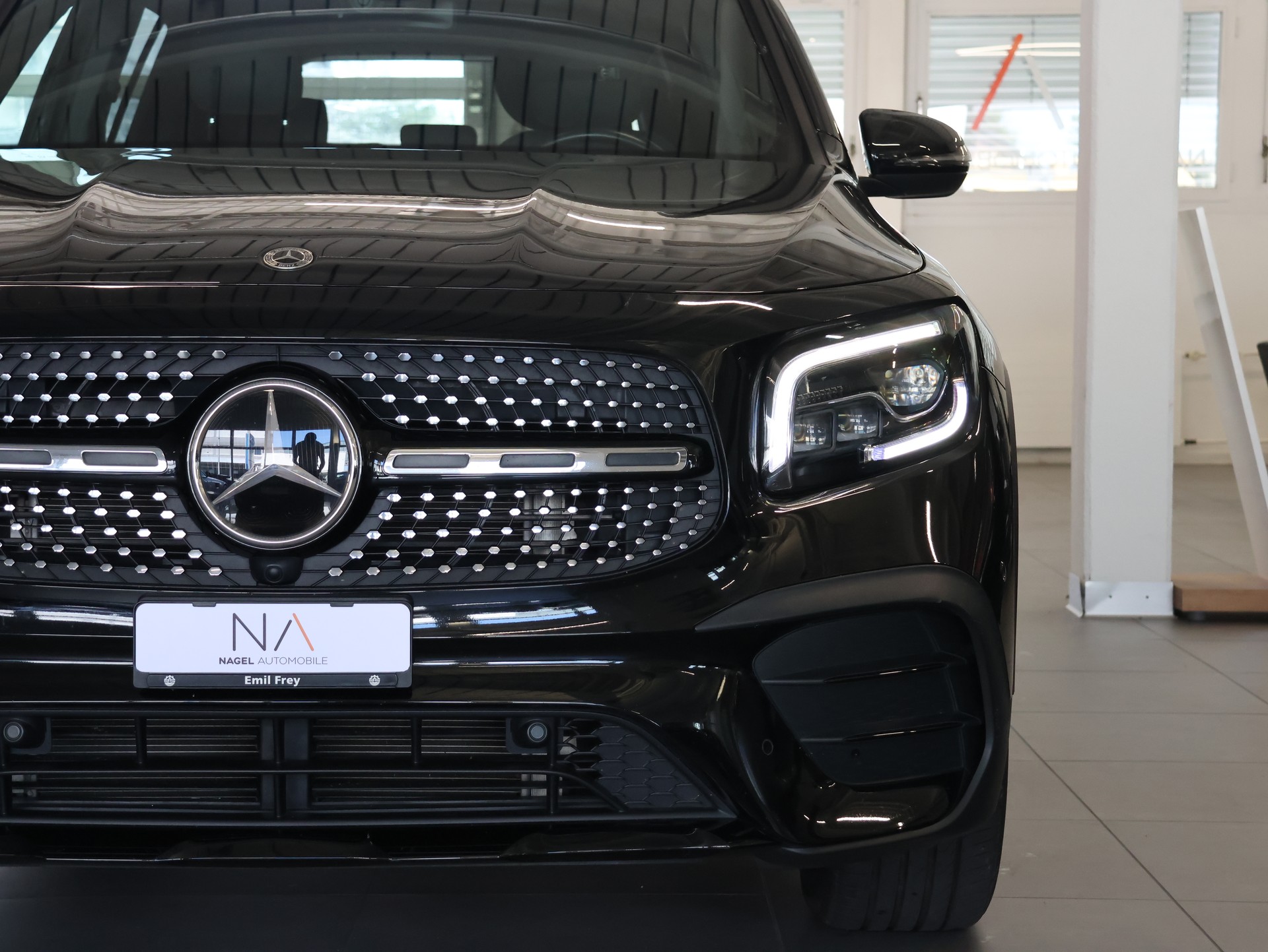 MERCEDES-BENZ GLB 200 d 4Matic AMG Line 8G-Tronic *WERKSGARANTIE 06.2027*-image-8