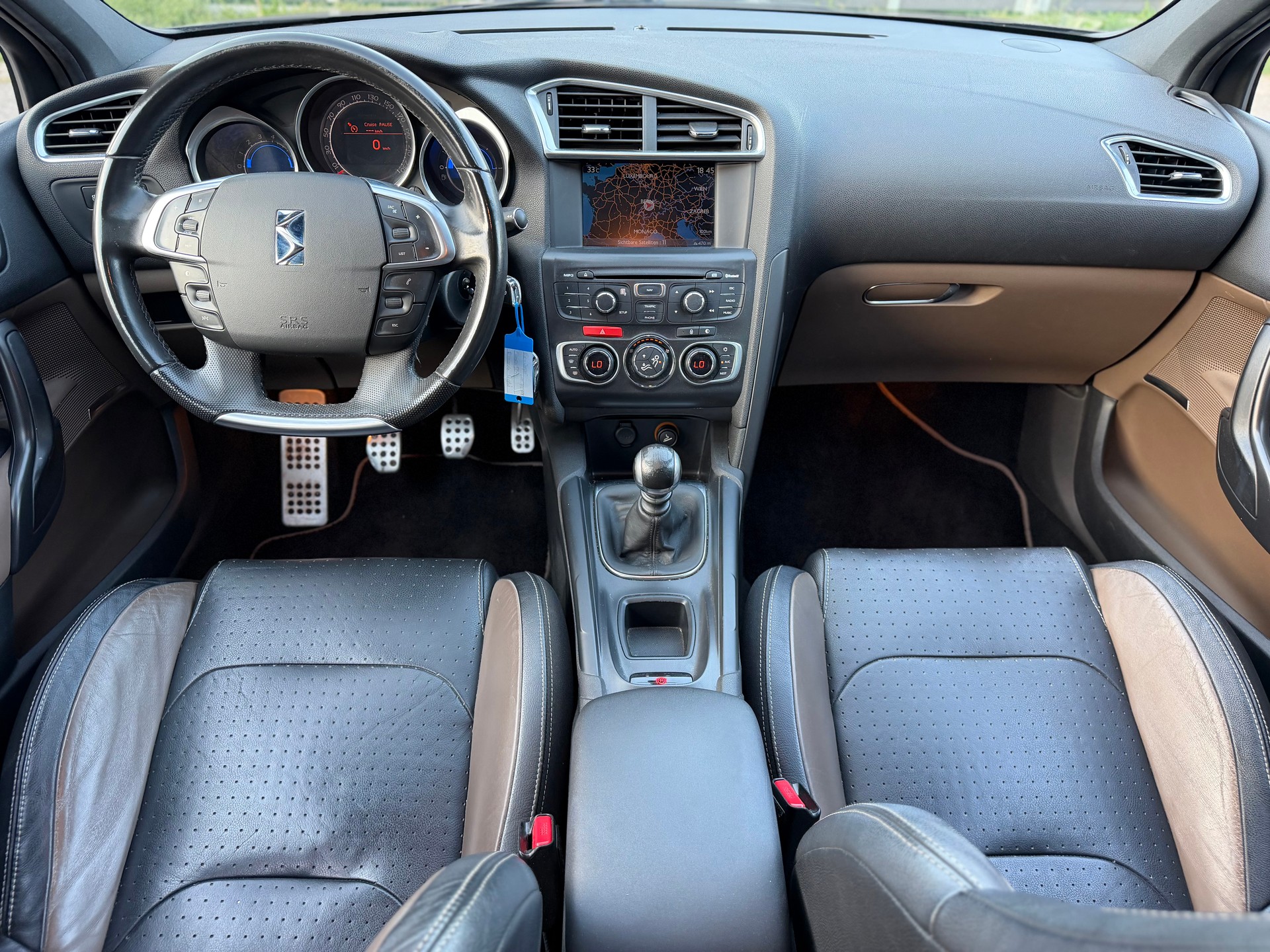 DS AUTOMOBILES DS4 1.6 THP Sport Chic-image-6