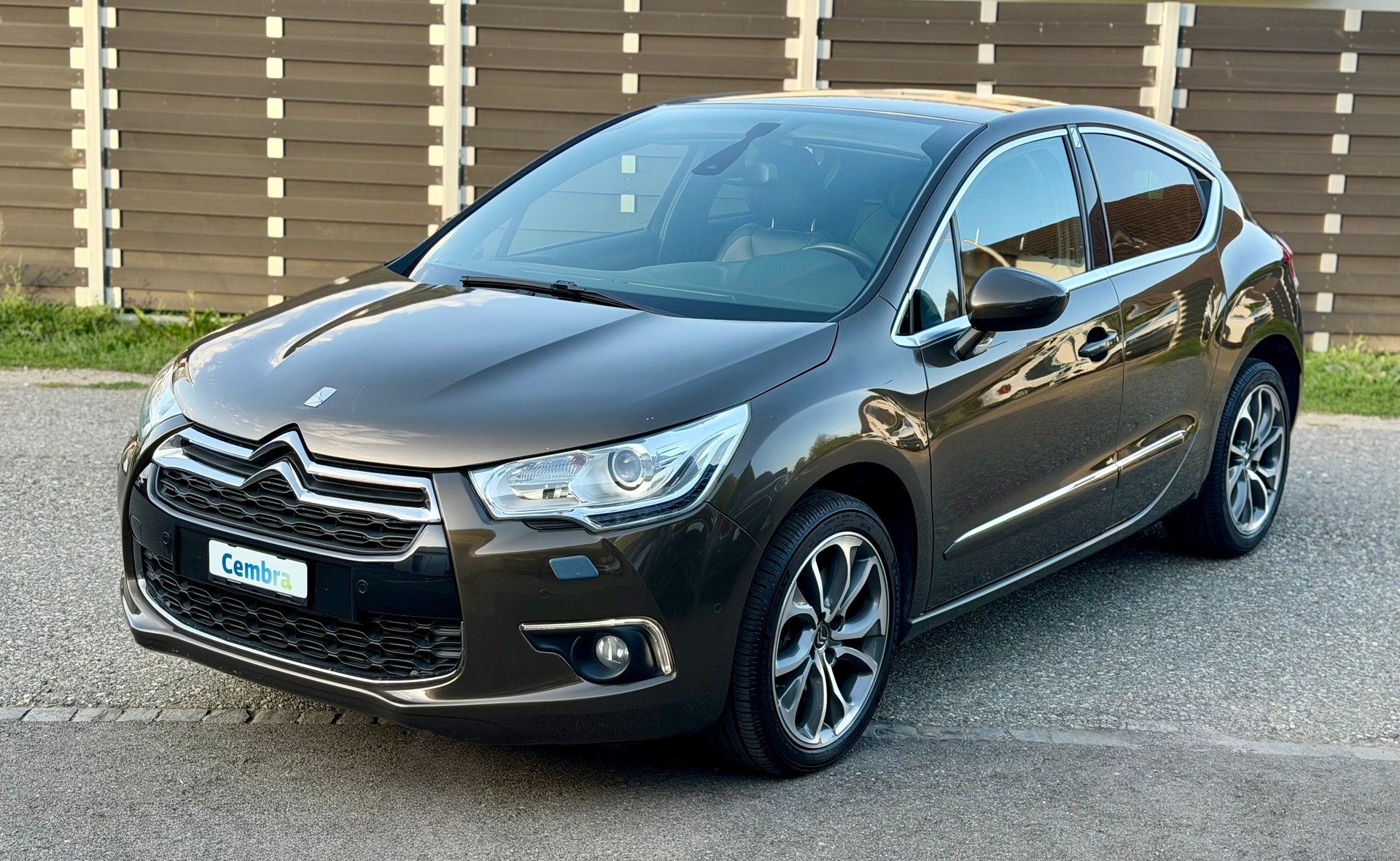 DS AUTOMOBILES DS4 1.6 THP Sport Chic-image-2