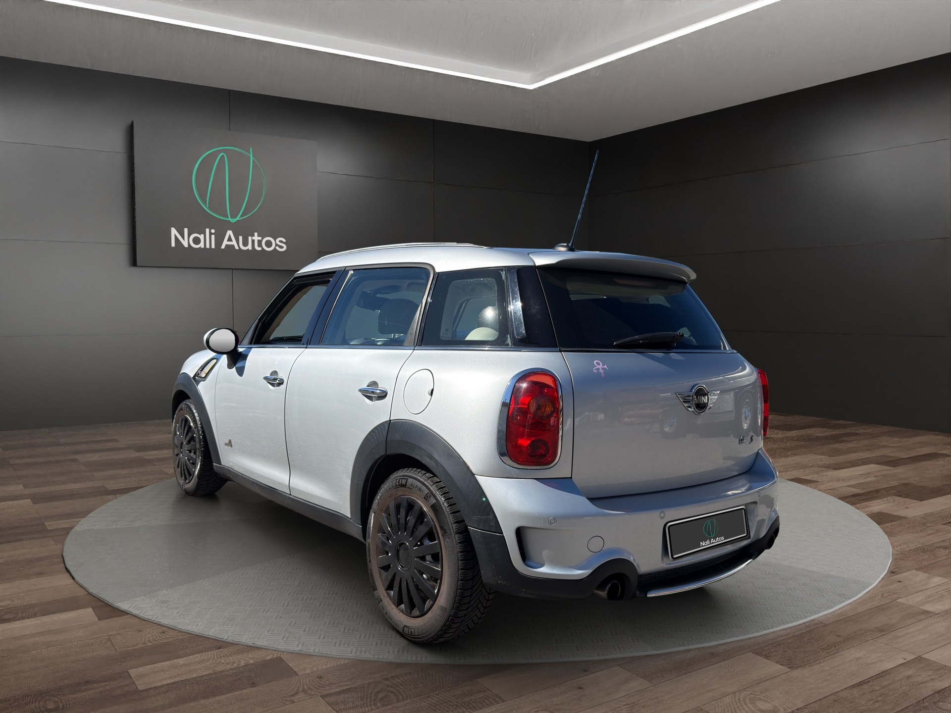 MINI Countryman Cooper S ALL4 Steptronic-showroom-element-3