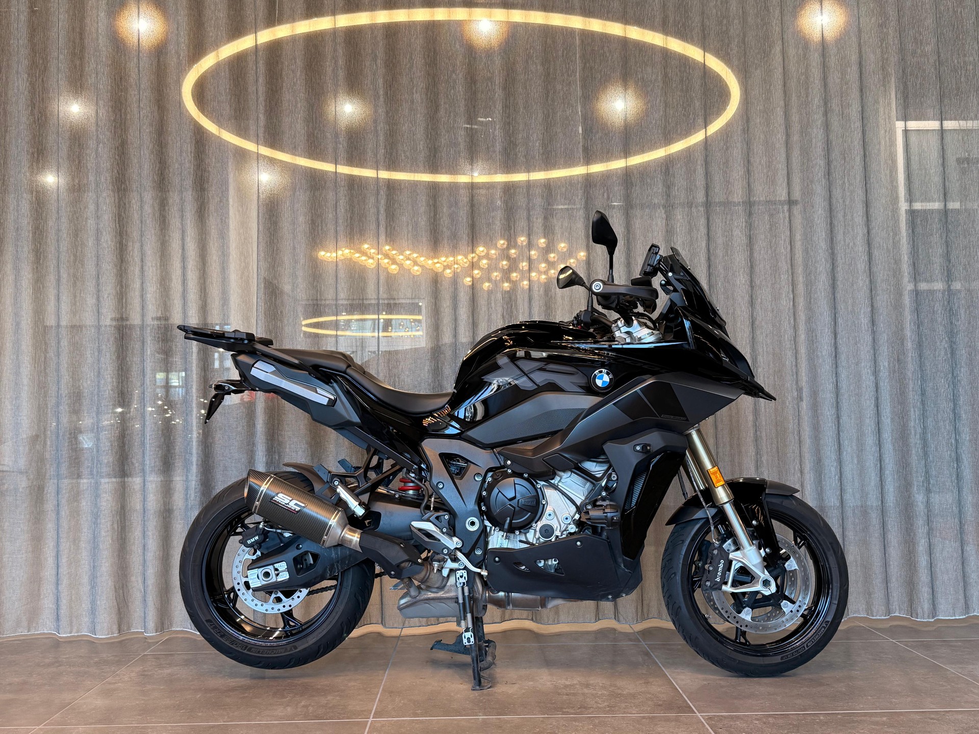 BMW S 1000 XR ABS-showroom-element-1