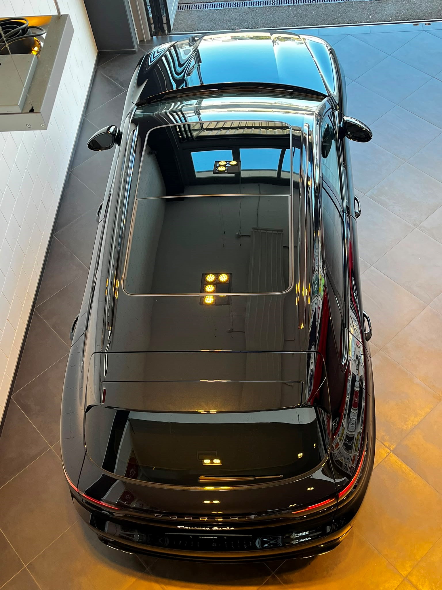 PORSCHE Cayenne 4.0 V8 Turbo-image-8