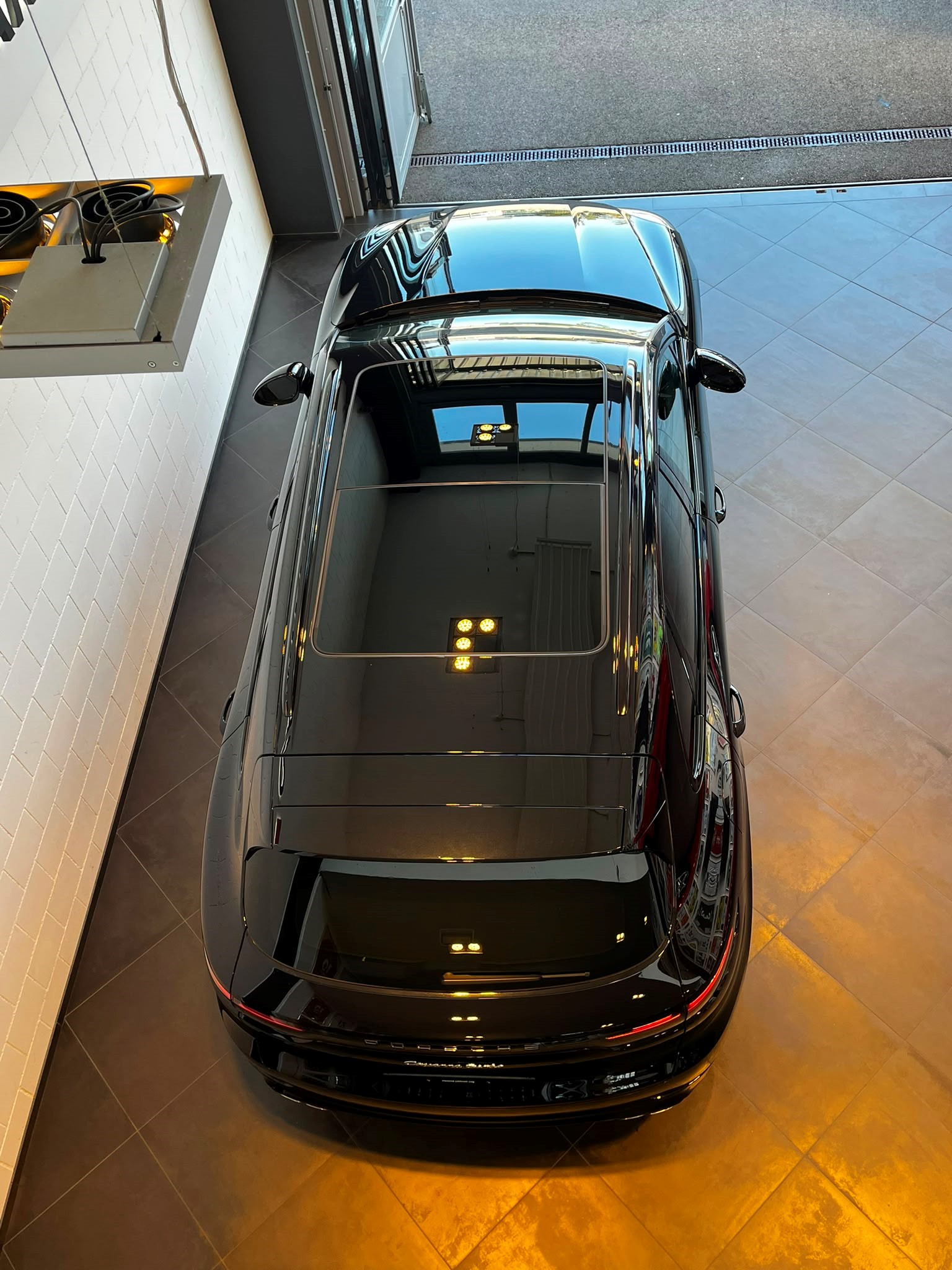 PORSCHE Cayenne 4.0 V8 Turbo-image-7