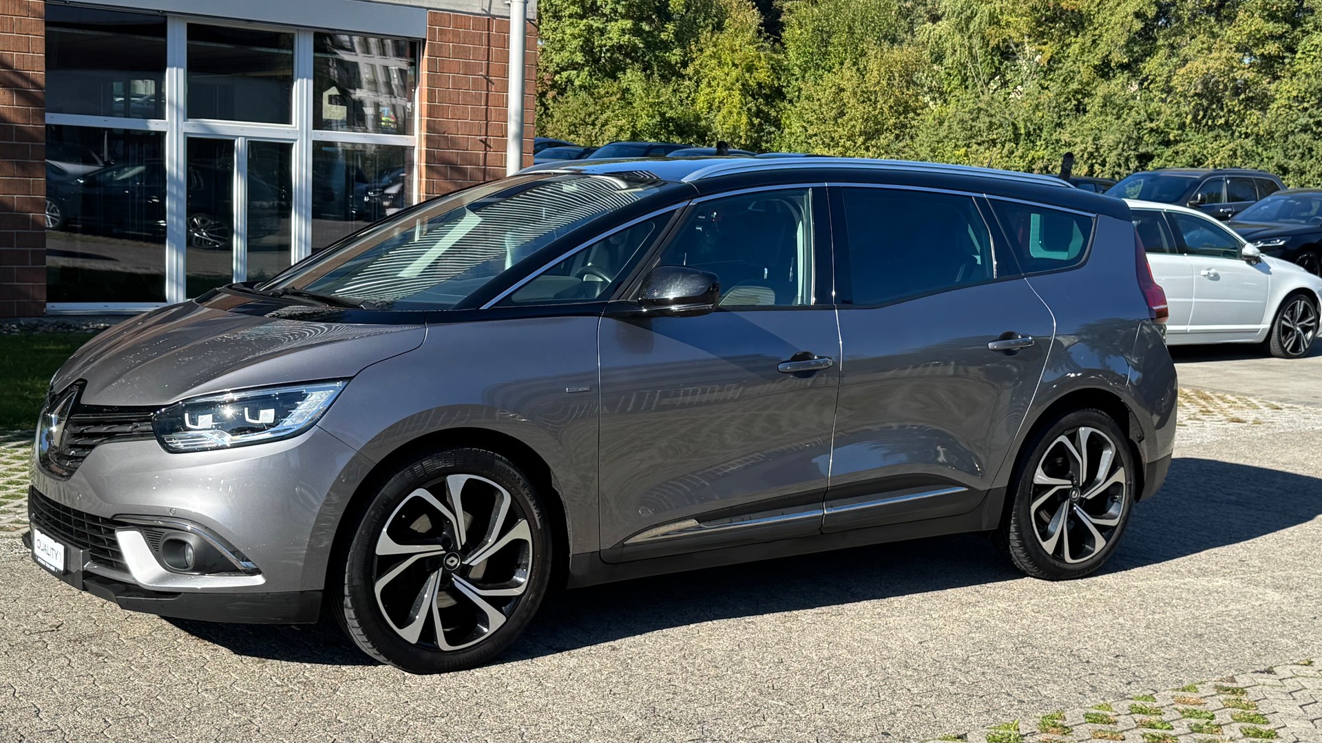 RENAULT Grand Scénic 1.5 dCi Hybrid Assist Bose