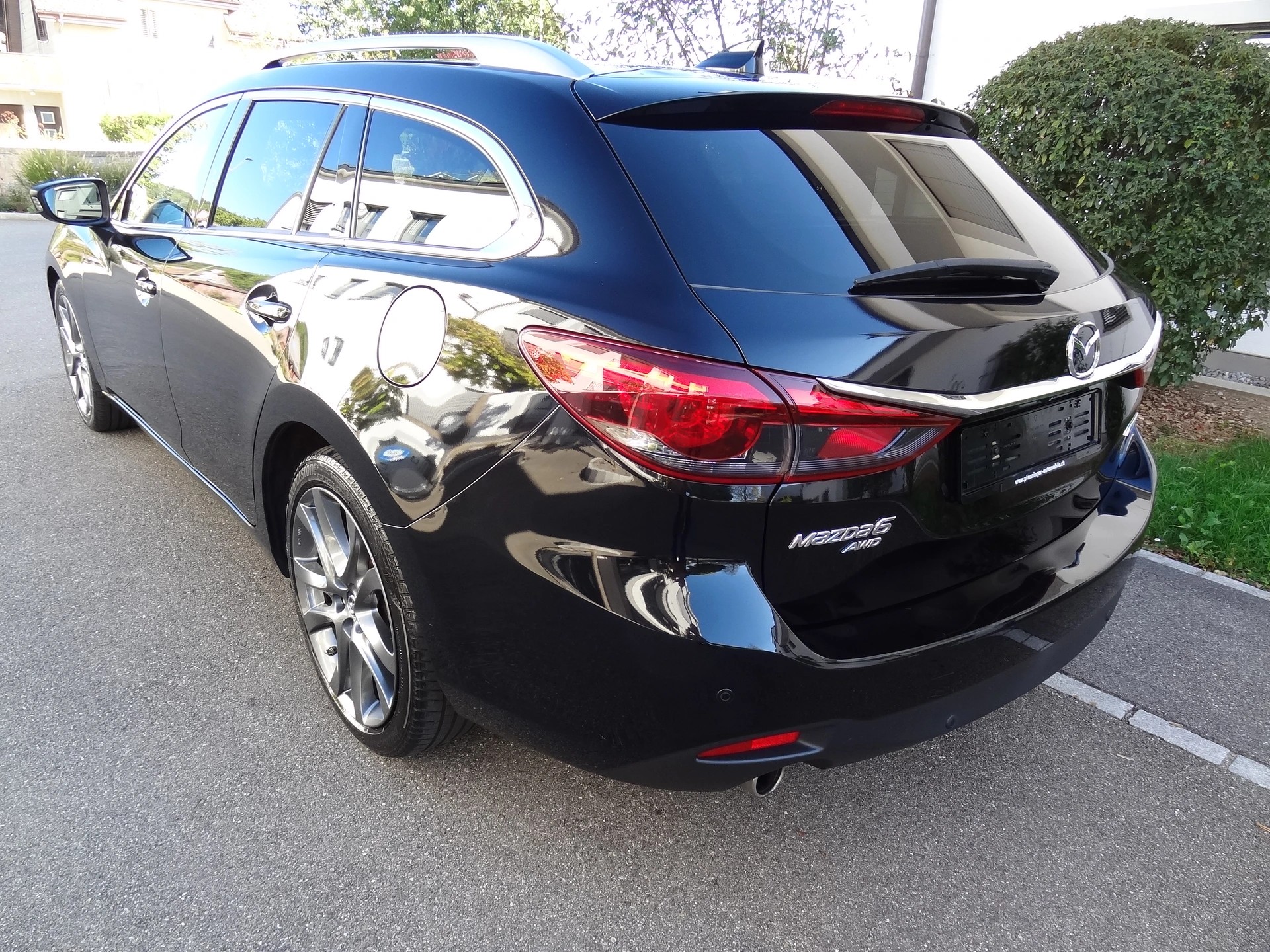 MAZDA 6 SW 2.2 D Revolution AWD Automatic Skyactive-D-showroom-element-2