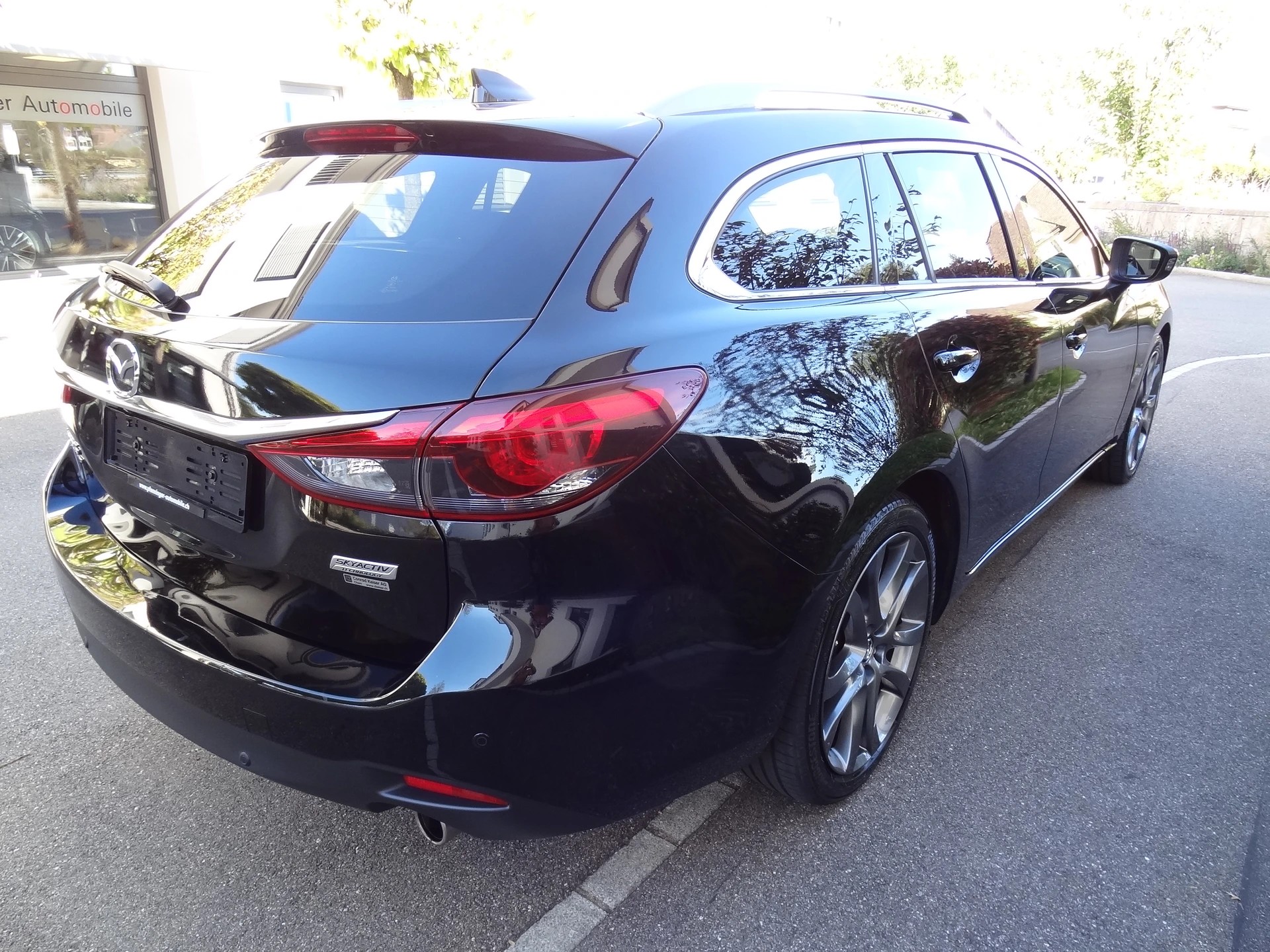 MAZDA 6 SW 2.2 D Revolution AWD Automatic Skyactive-D-showroom-element-3