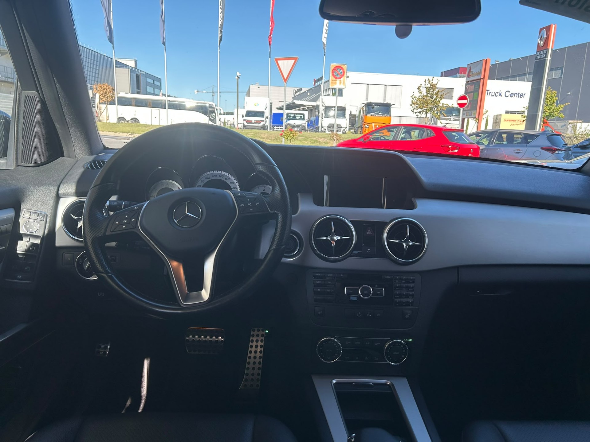 MERCEDES-BENZ GLK 220 BlueTEC 4Matic 7G-Tronic-image-6