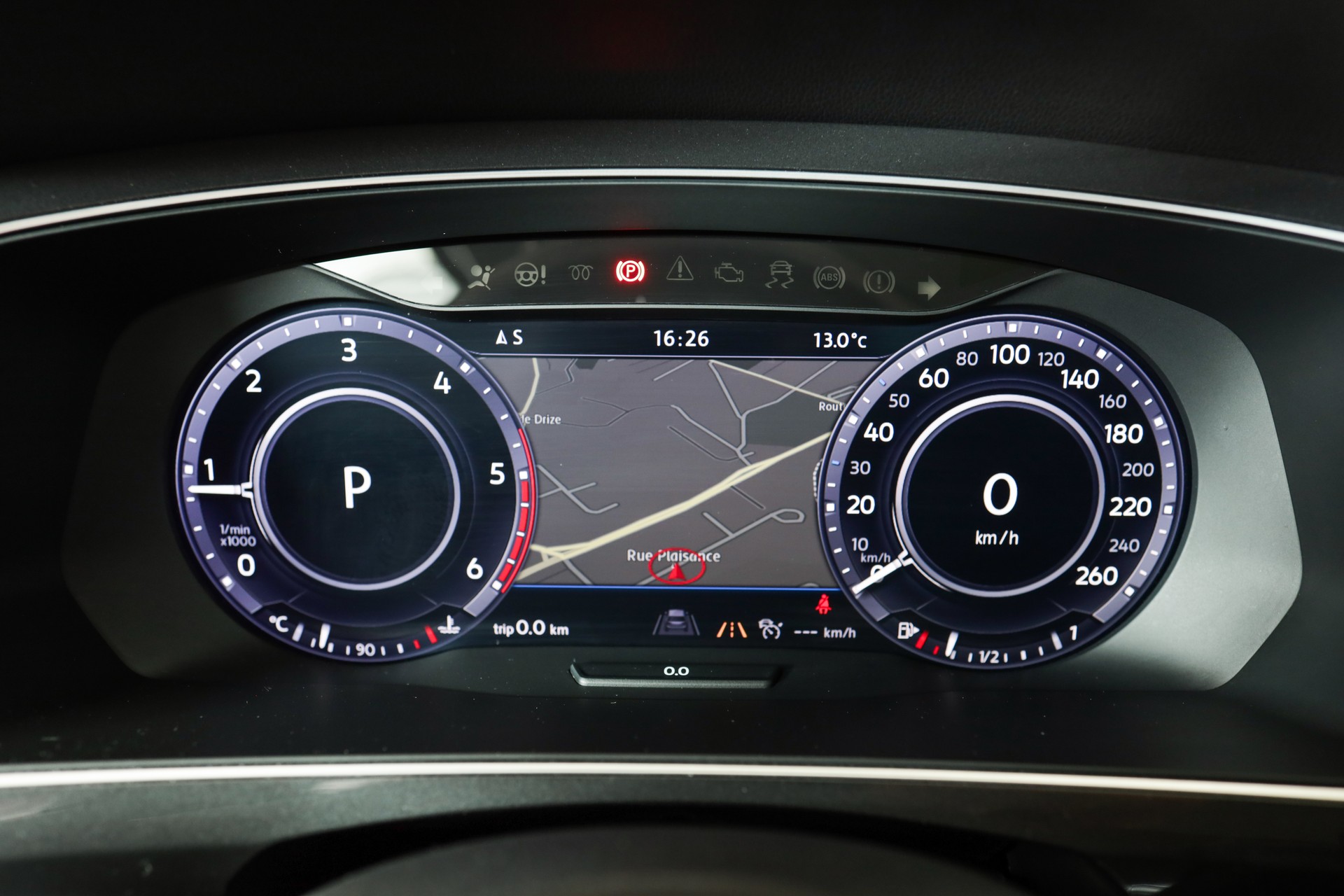 VW Tiguan 2.0 TDI SCR Highline 4Motion DSG 240 ch • Attelage orientable • Toit panoramique-image-24