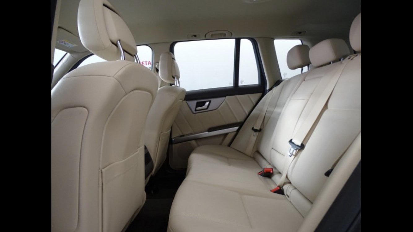 MERCEDES-BENZ GLK 220 BlueTEC 4Matic 7G-Tronic-image-7