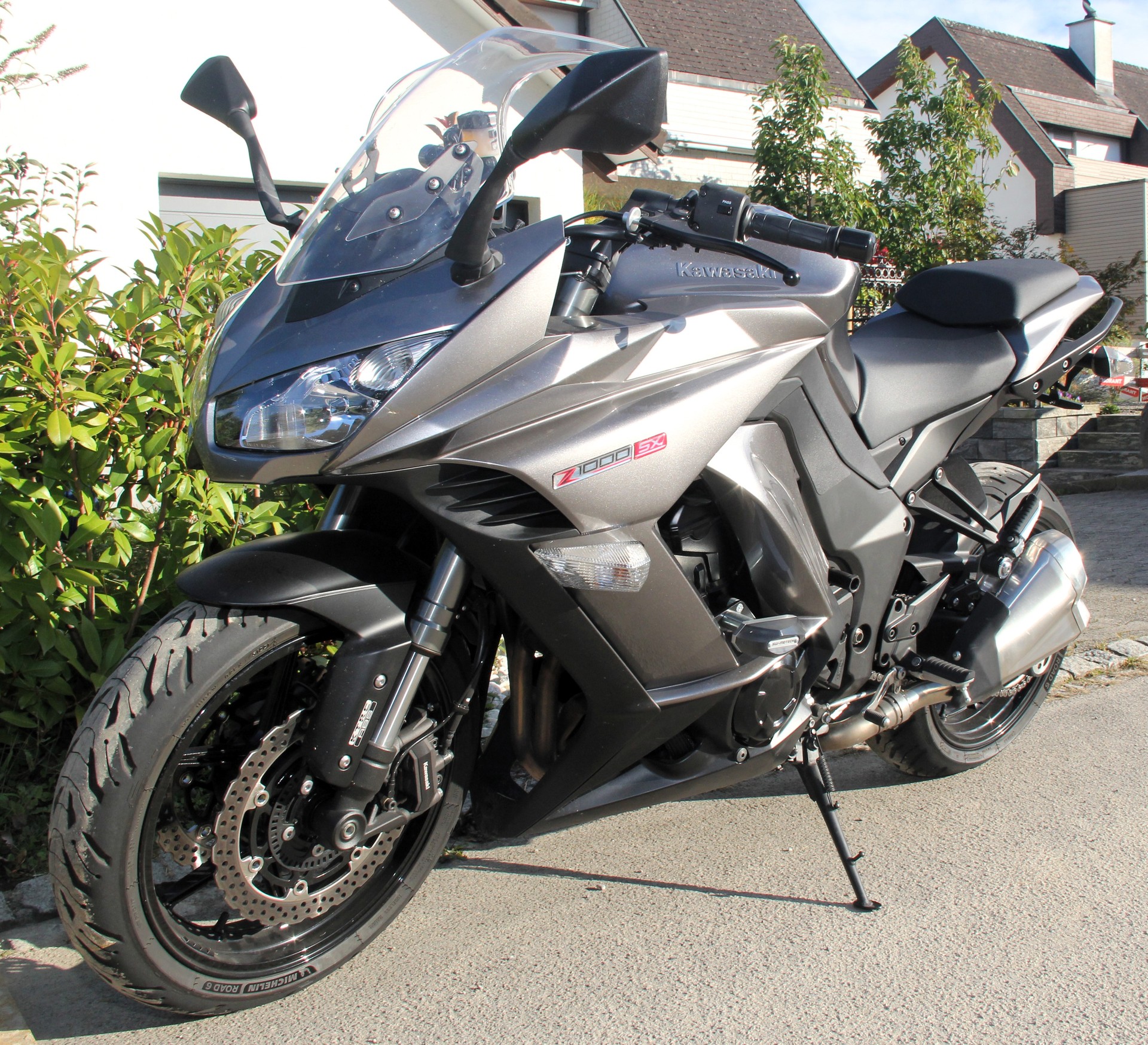 KAWASAKI Z 1000 SX ABS-image-1
