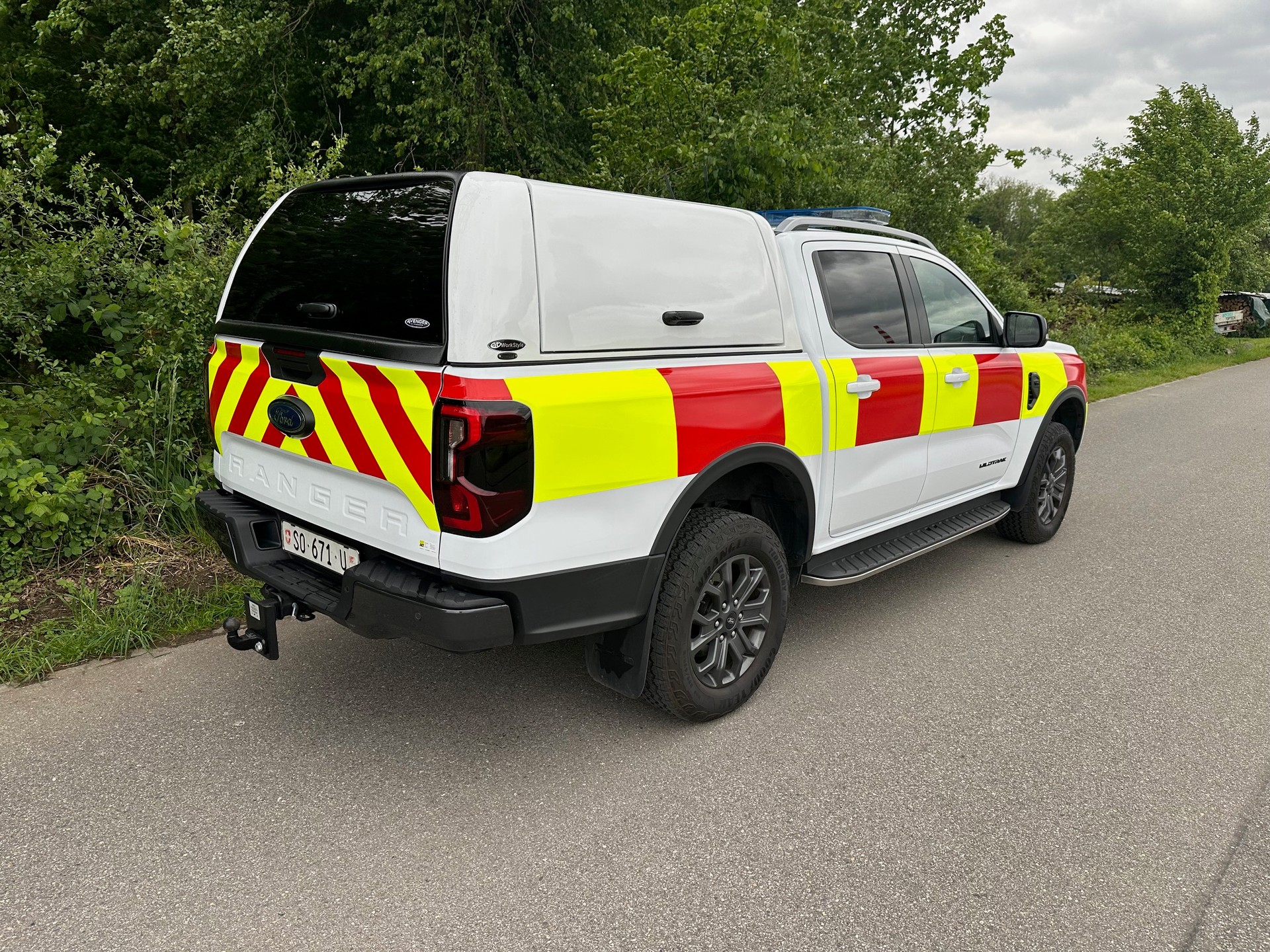 FORD Ranger Wildtrak 3.0 Feuerwehr mit Blaulicht-image-1