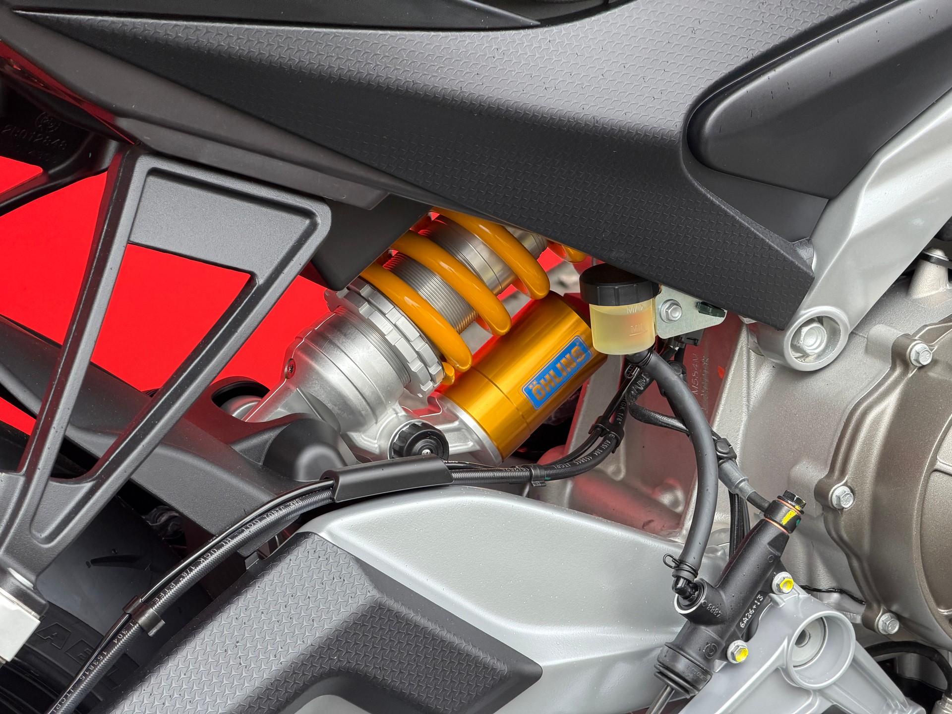 APRILIA RS 660 Factory ''Black Edition'' E5+ (70kW)-image-10