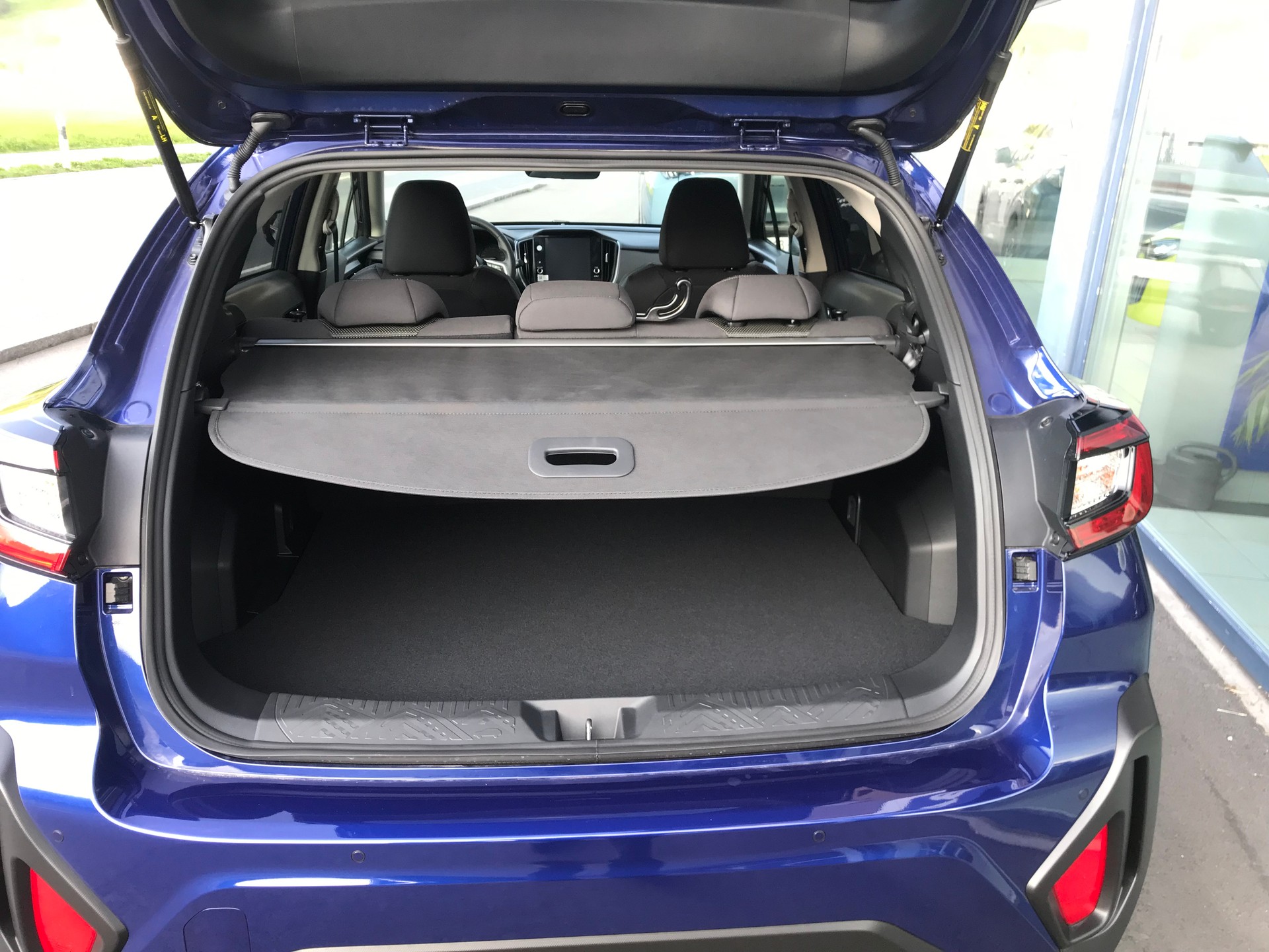 SUBARU Crosstrek 2.0 e-Boxer Swiss Plus AWD Lineartronic-image-5