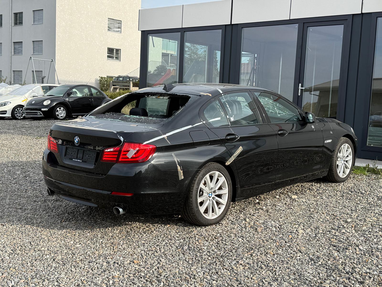 BMW 535d Steptronic *HAGELSCHADEN* **Jetzt nur noch CHF 6'900.- statt CHF 10'900.-**-image-17