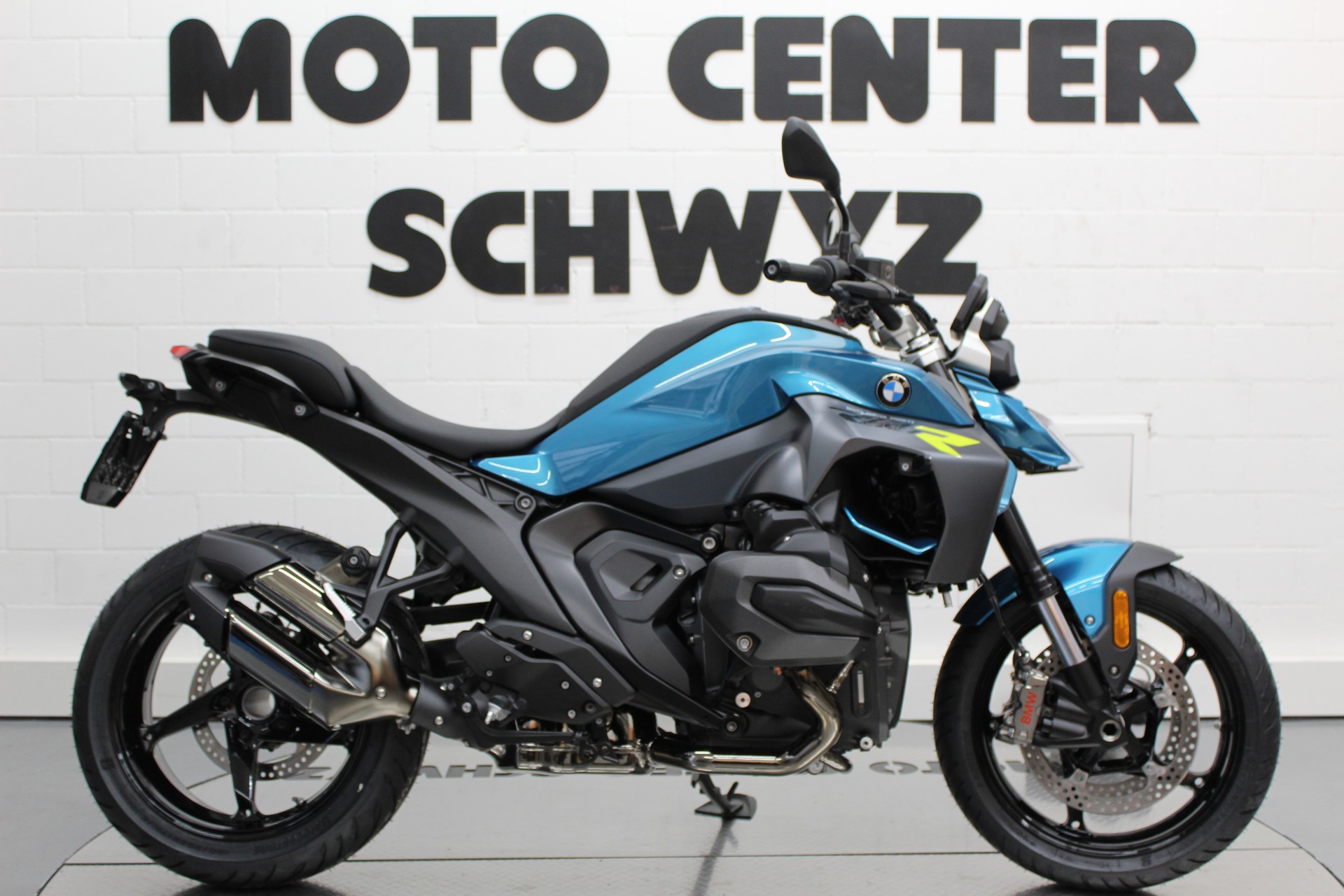 BMW R 1300 R-image-0