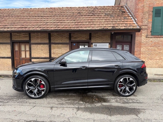 AUDI RSQ8 quattro tiptronic-image-2
