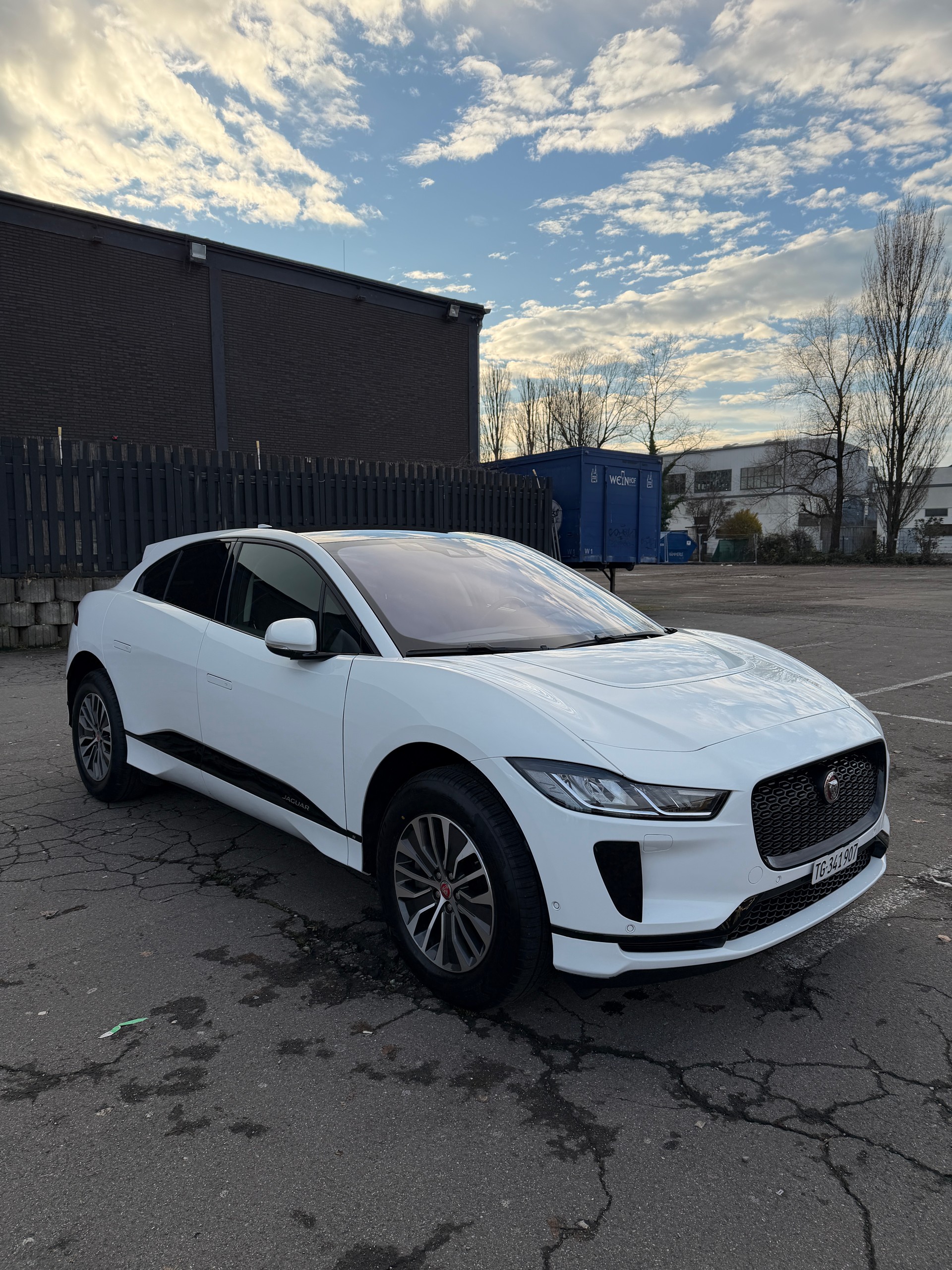 JAGUAR I-PACE EV400 S AWD - Top Angebot!-image-3