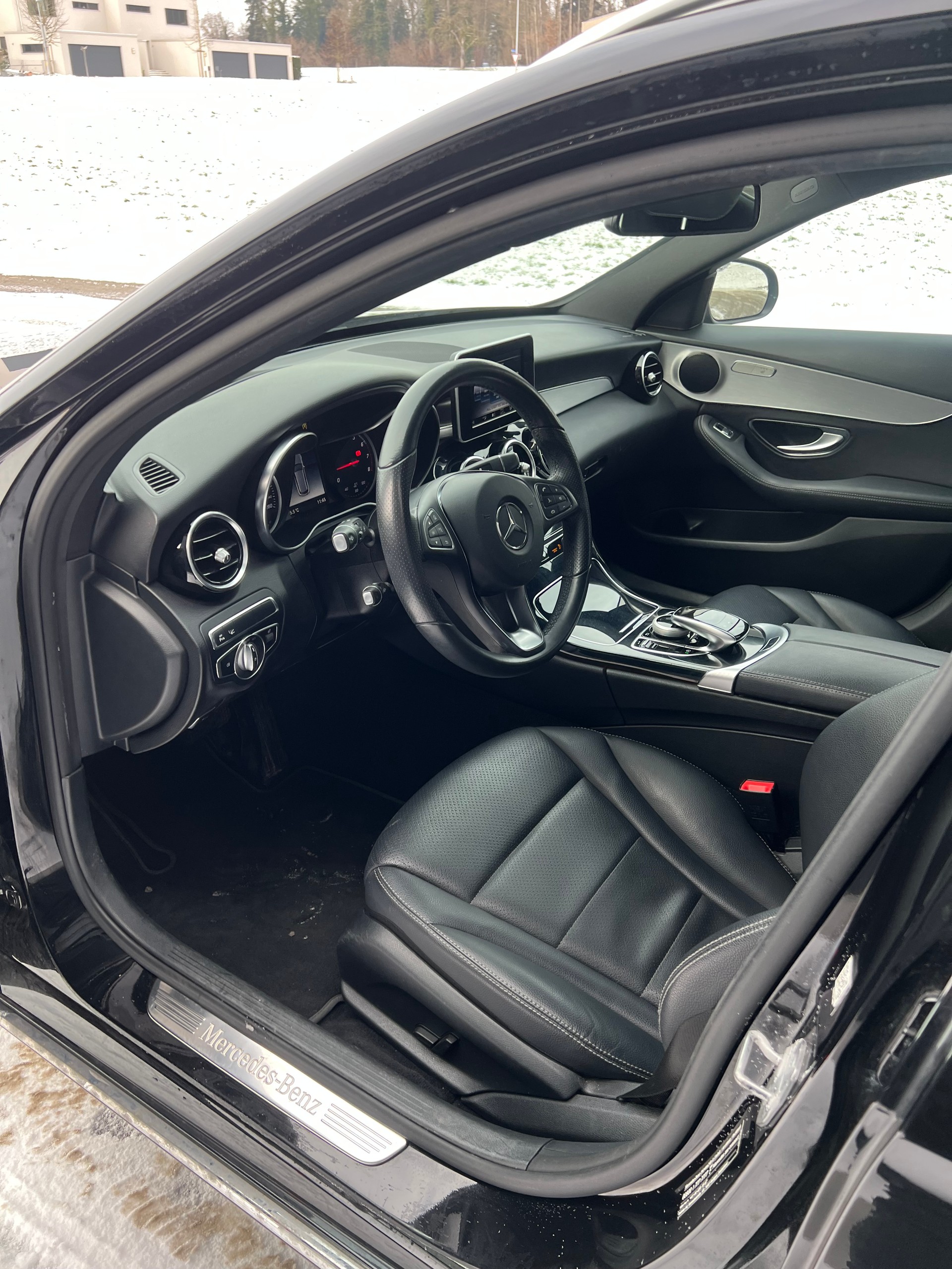 MERCEDES-BENZ C 180 Avantgarde 9G-Tronic-image-9