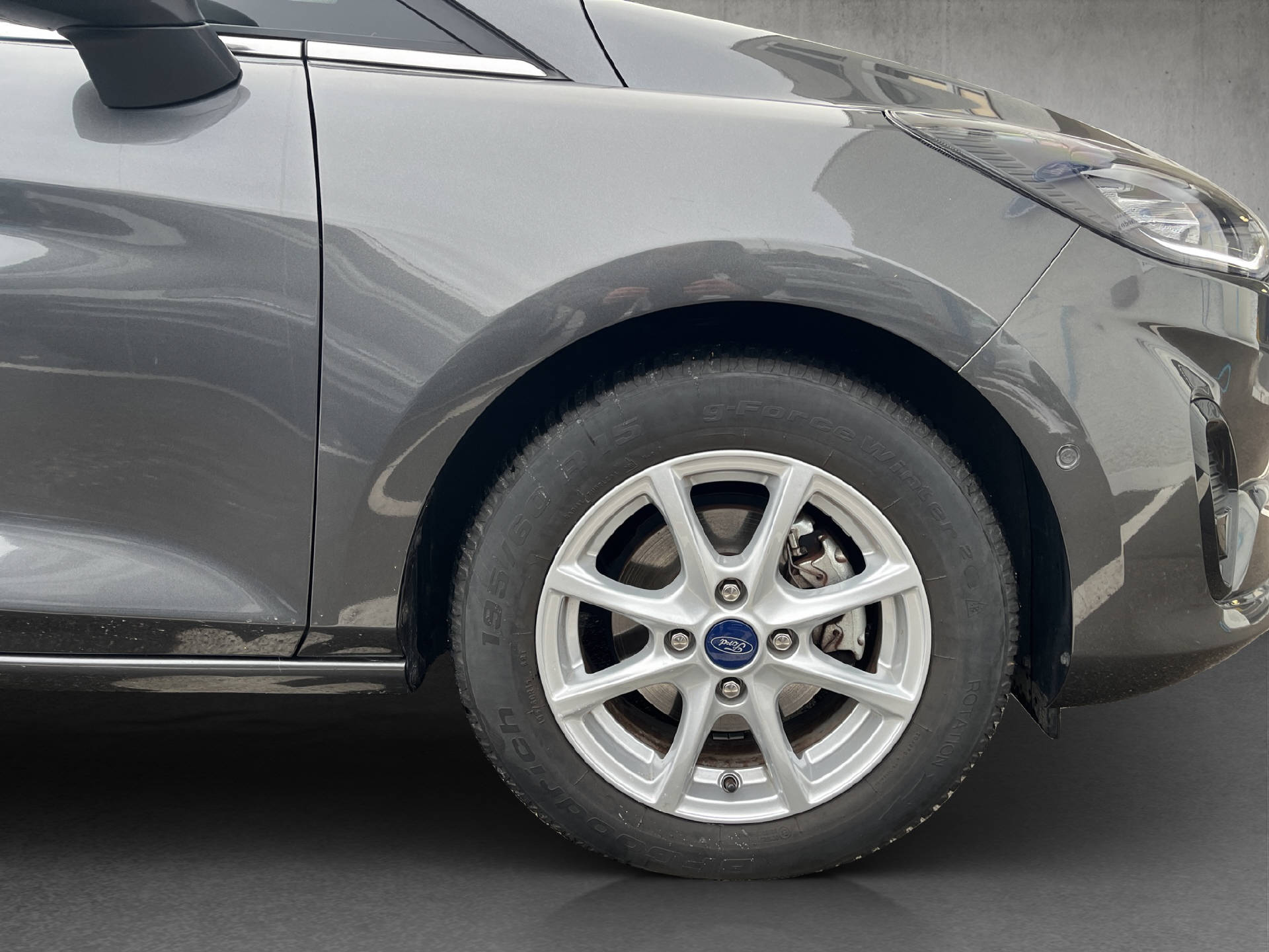 FORD Fiesta 1.0 EcoB Hybrid Titanium-image-25