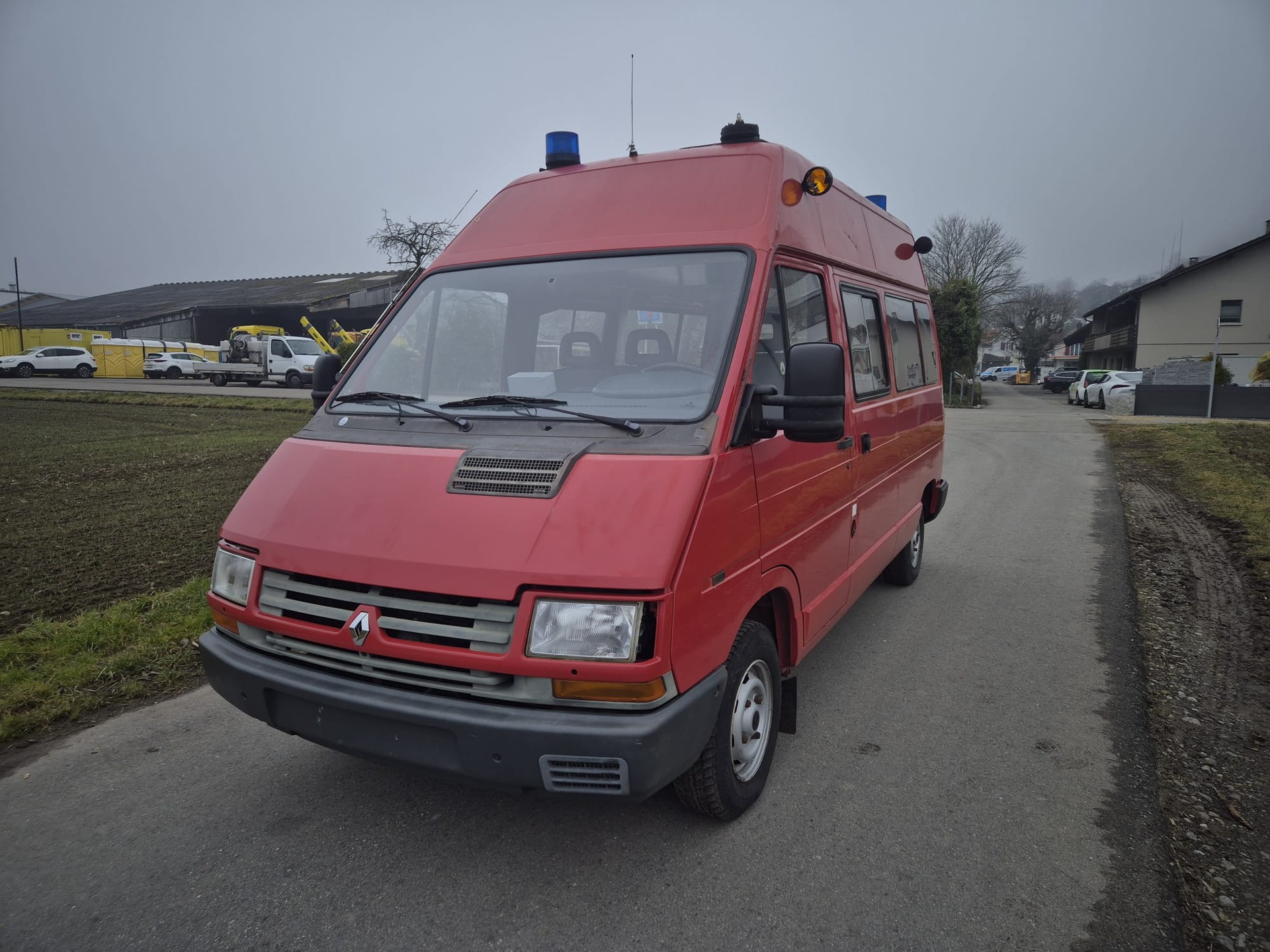 RENAULT TRAFIC