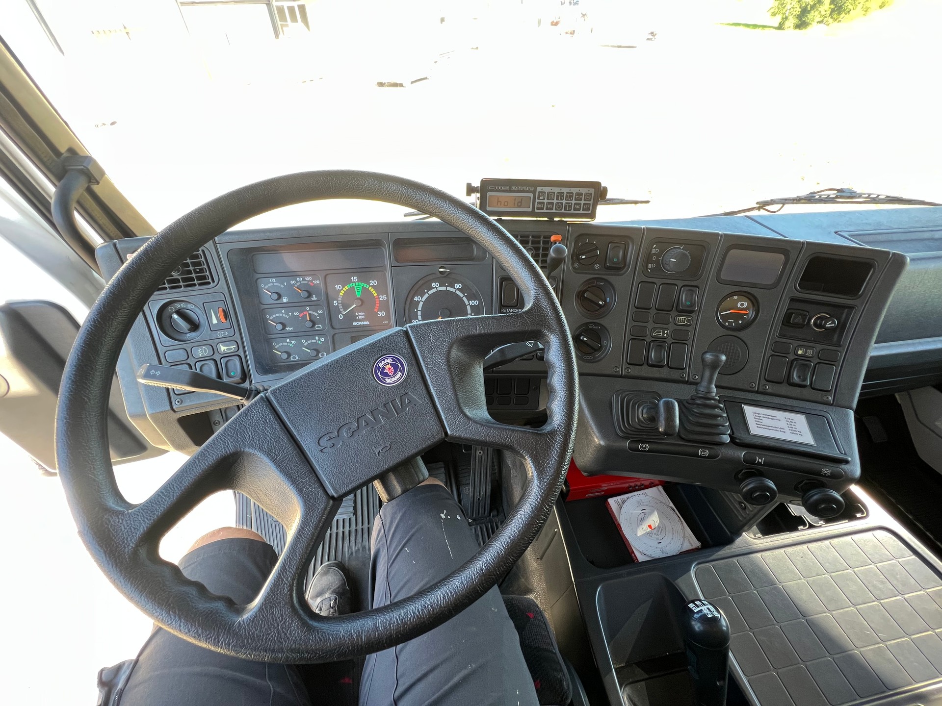 SCANIA R93 ML 4x2 143-image-13