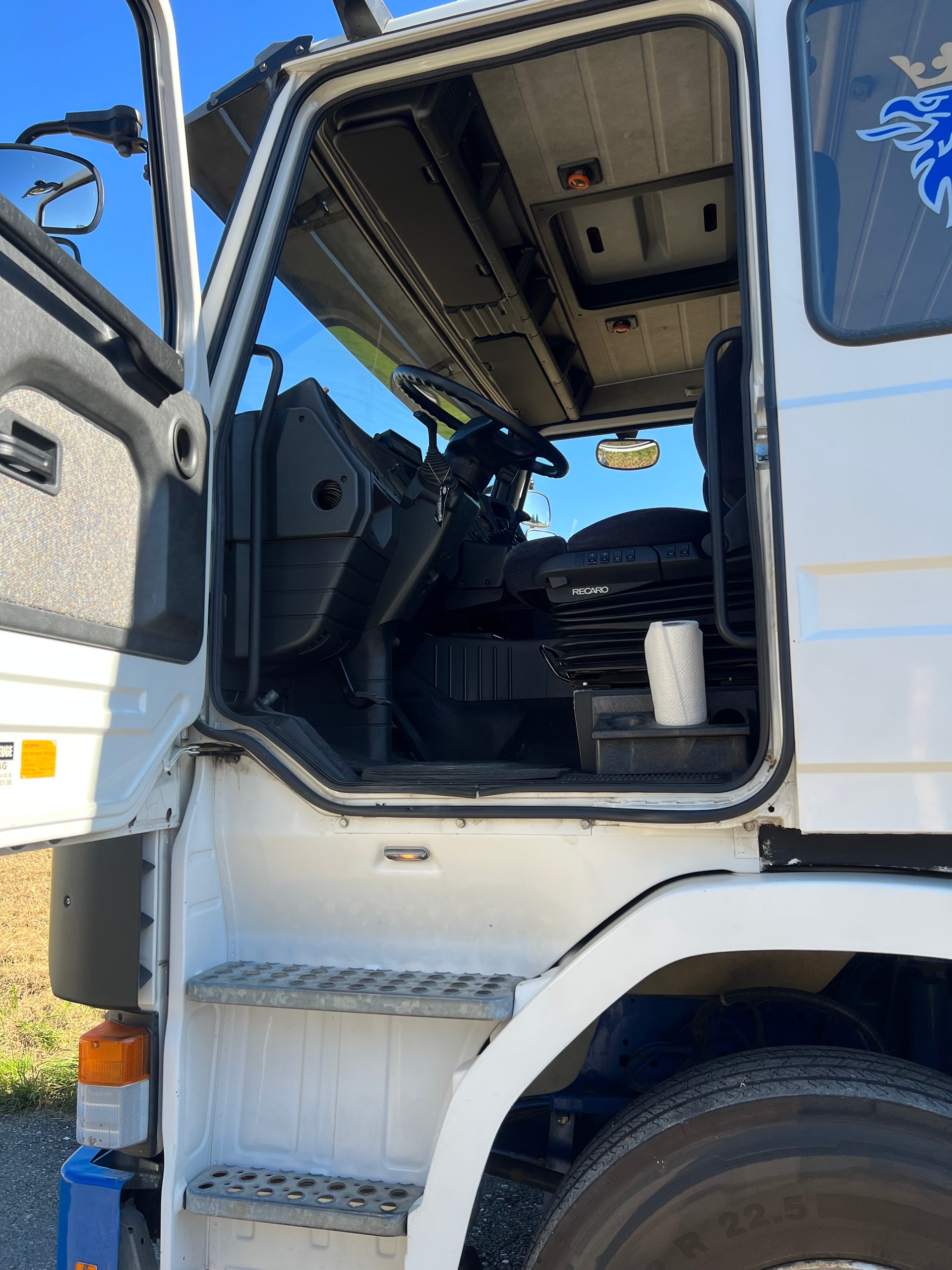 SCANIA R93 ML 4x2 143-image-10