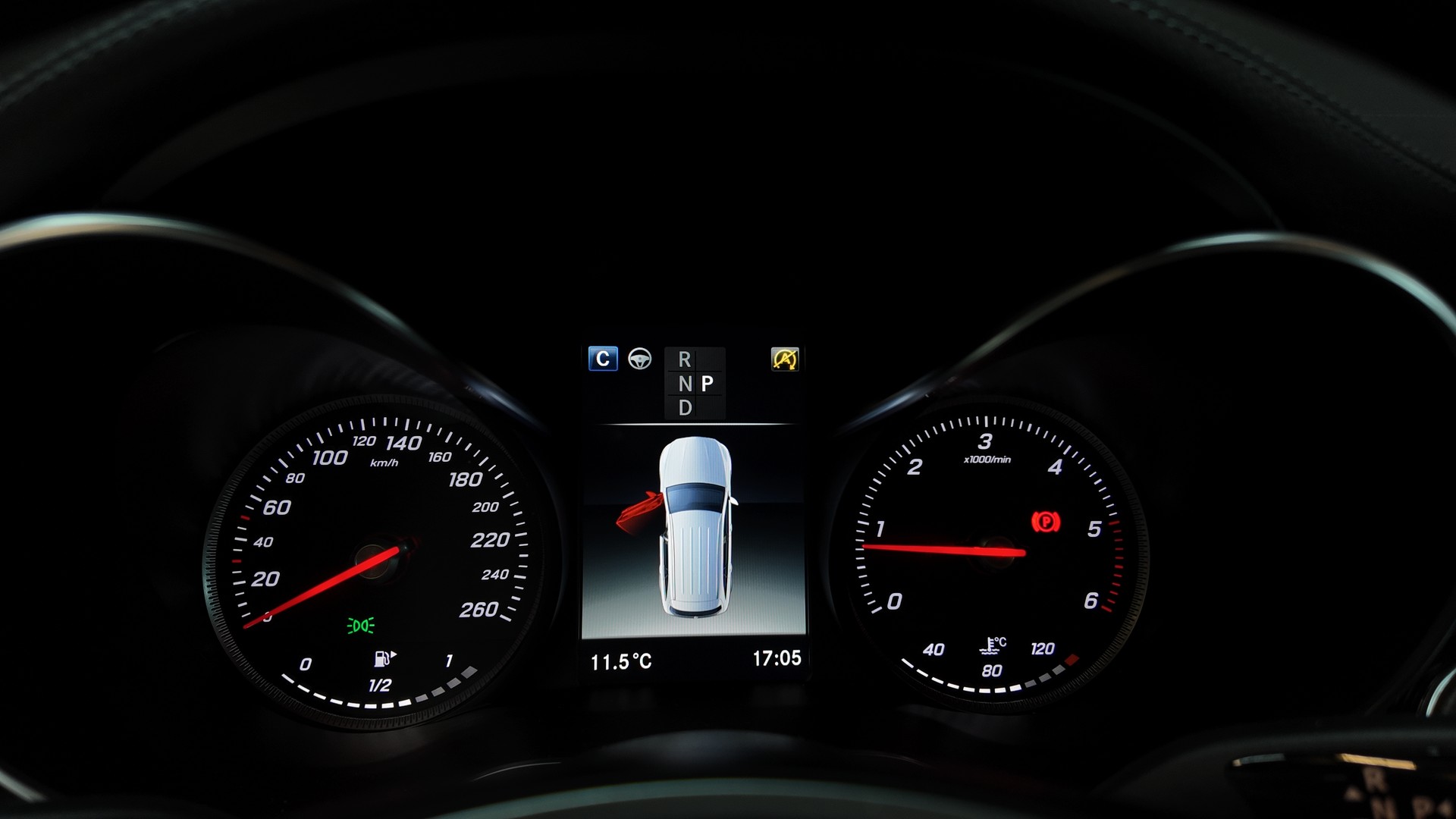 MERCEDES-BENZ GLC 250 d 4Matic 9G-Tronic-image-14