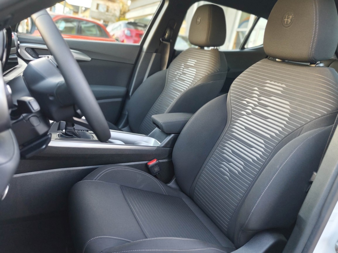 ALFA ROMEO Tonale 1.5 Super-image-6