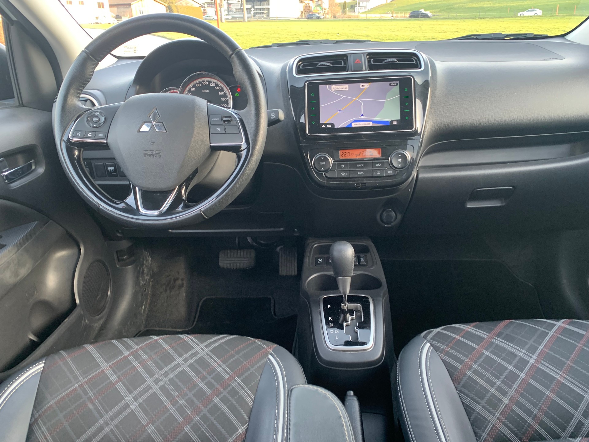 MITSUBISHI Space Star 1.2 CVT Intense-image-3