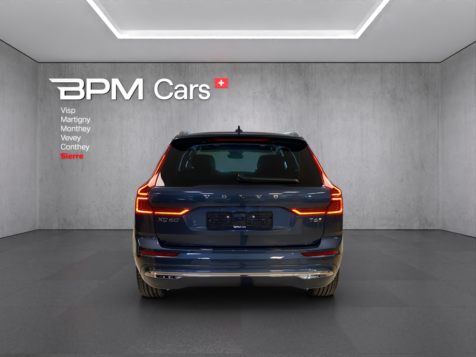 VOLVO XC60 T6 eAWD PluginHybrid Ultra Bright Geartronic-showroom-element-3