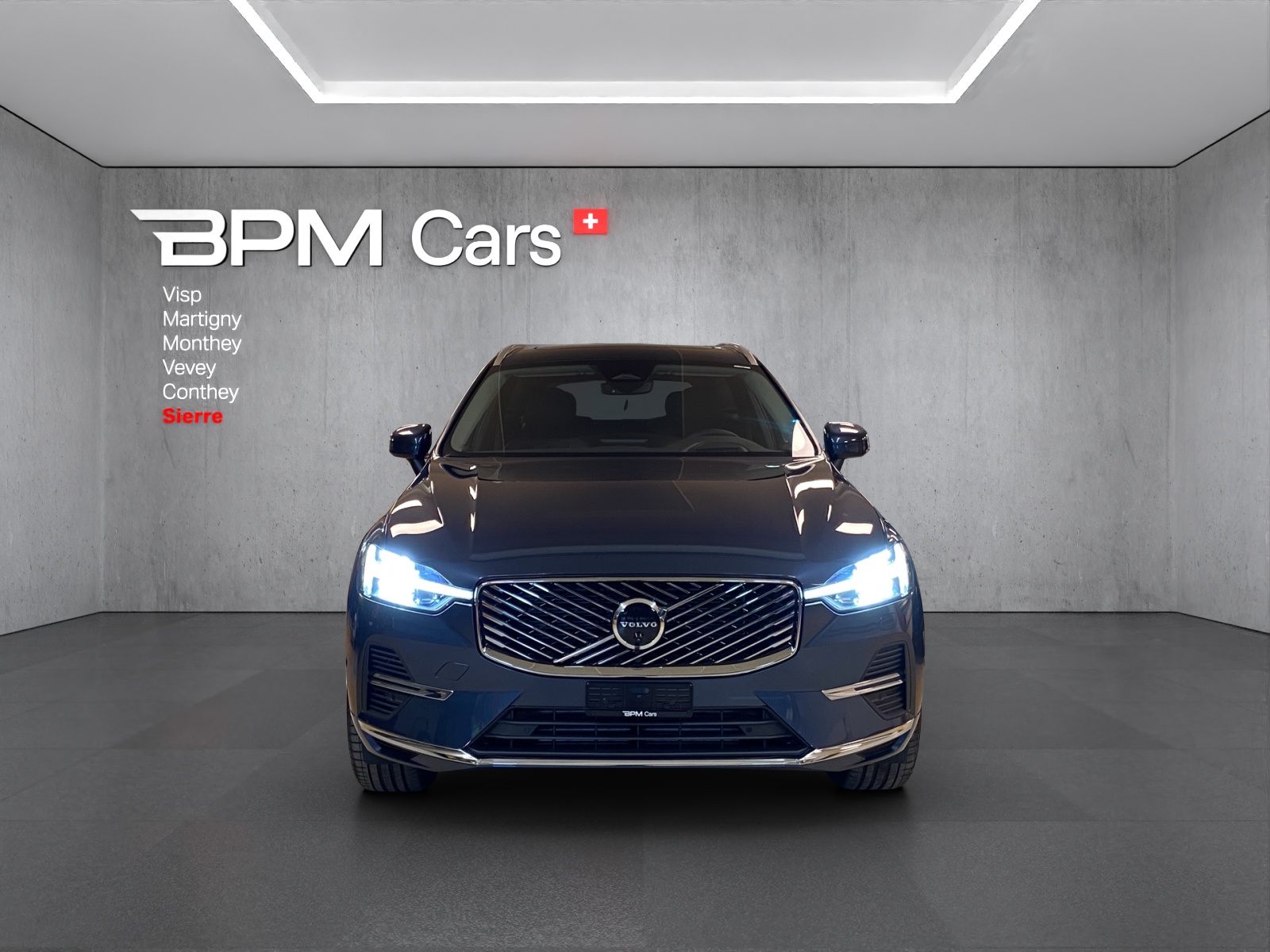 VOLVO XC60 T6 eAWD PluginHybrid Ultra Bright Geartronic-showroom-element-2
