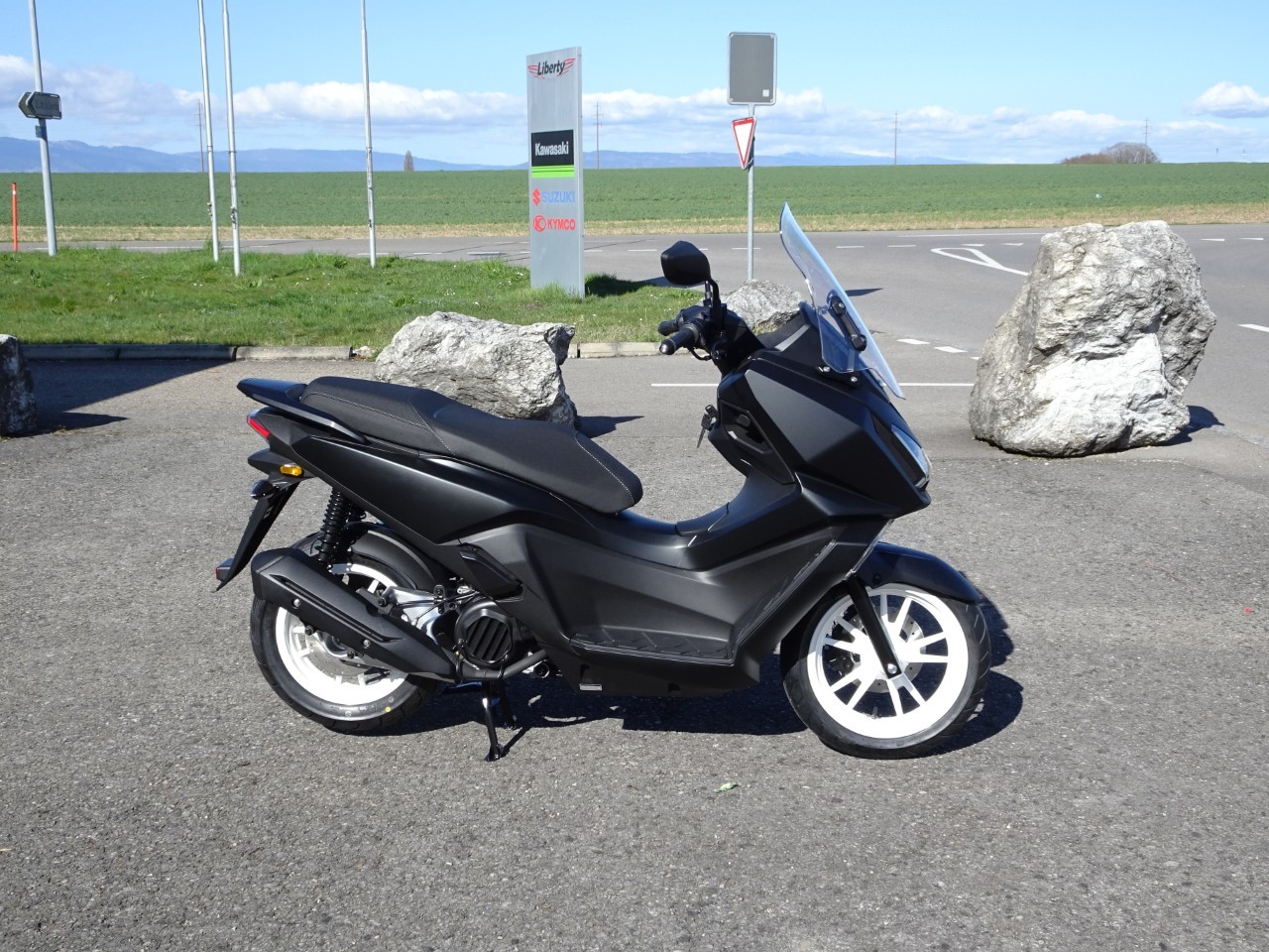 KYMCO Sky Town 125 Color-image-0